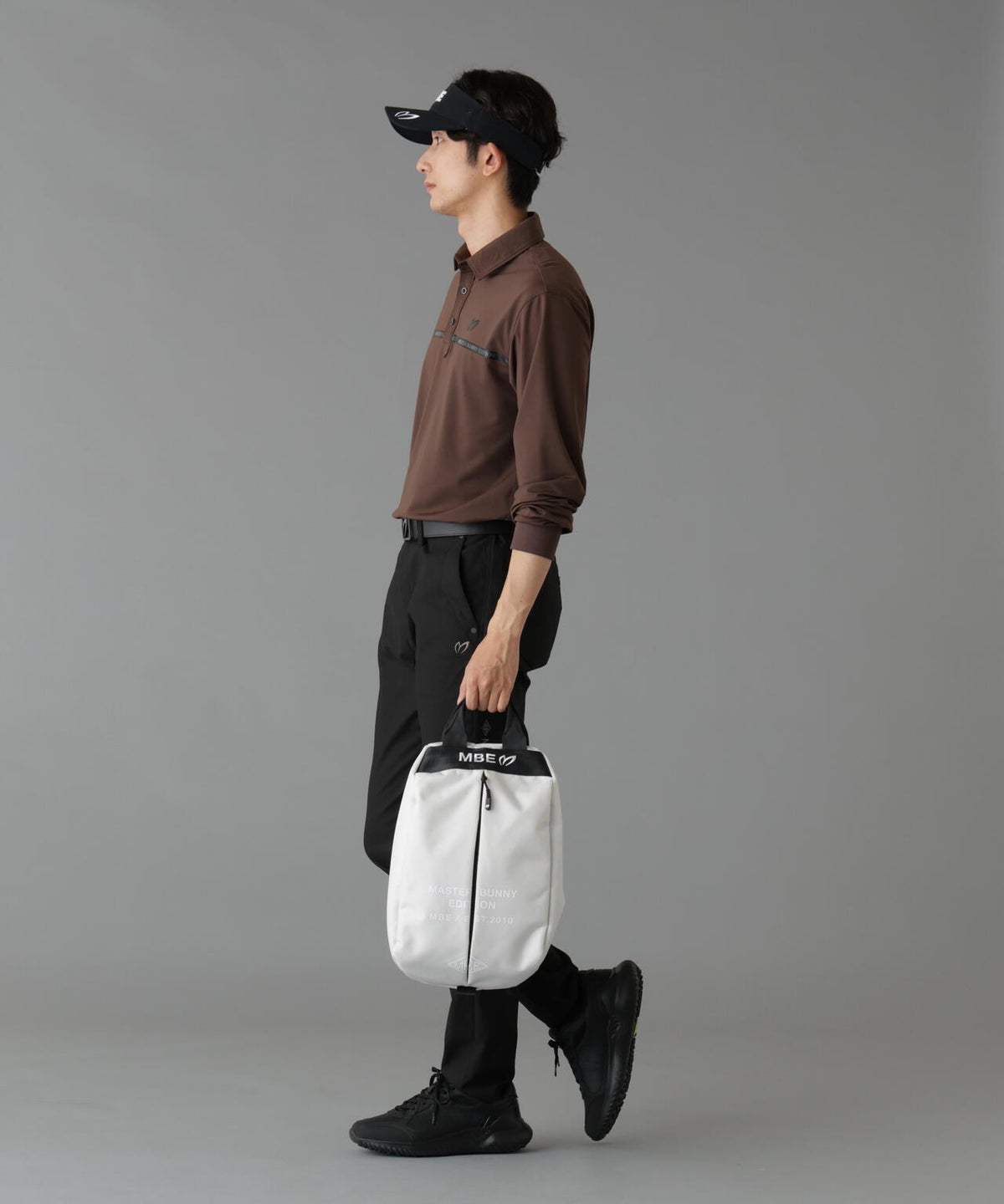 H:182cm/C:93/W:77/H:91