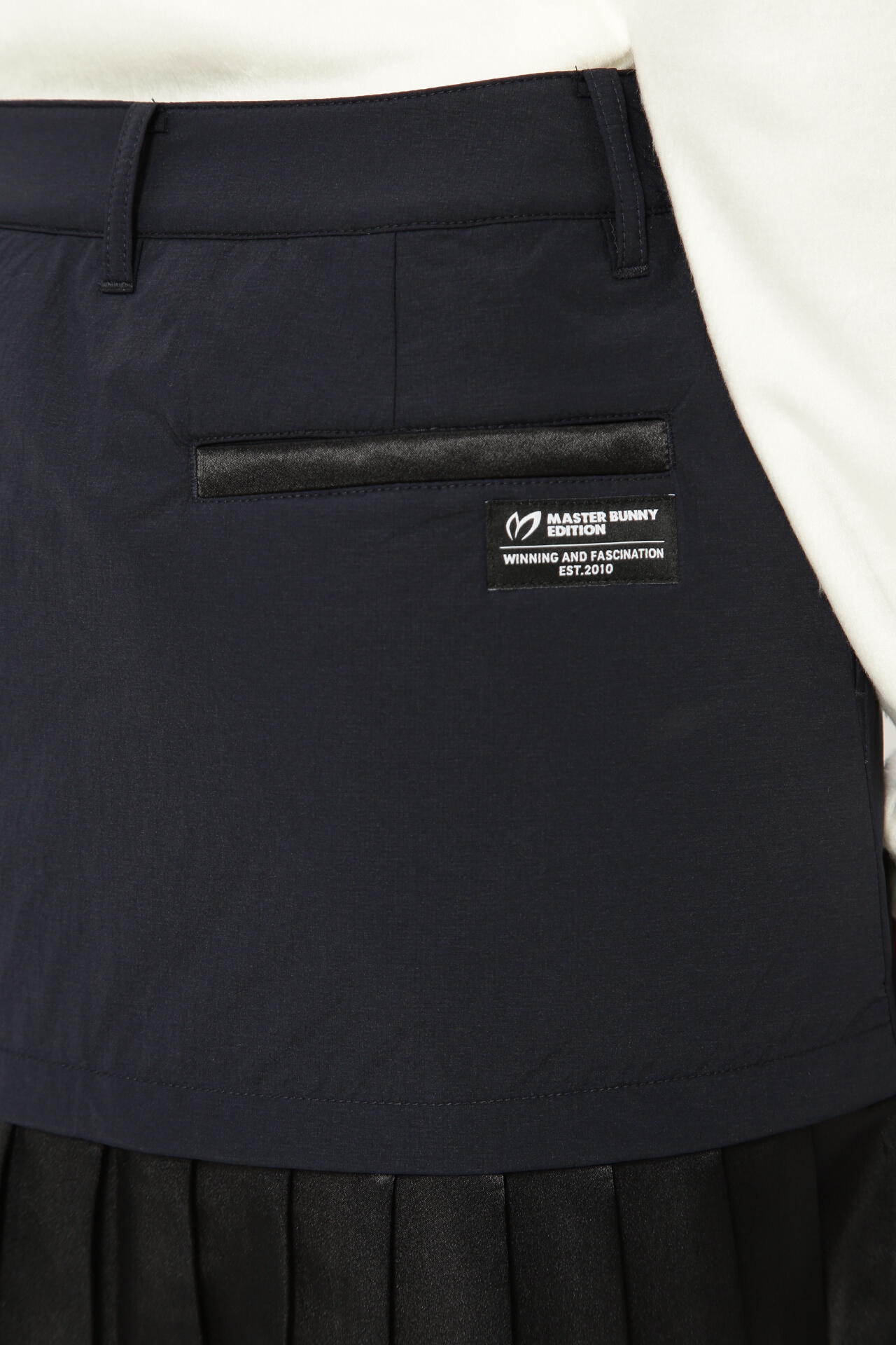 ナイロンストレッチリップストップ 中綿スカート | MASTER BUNNY