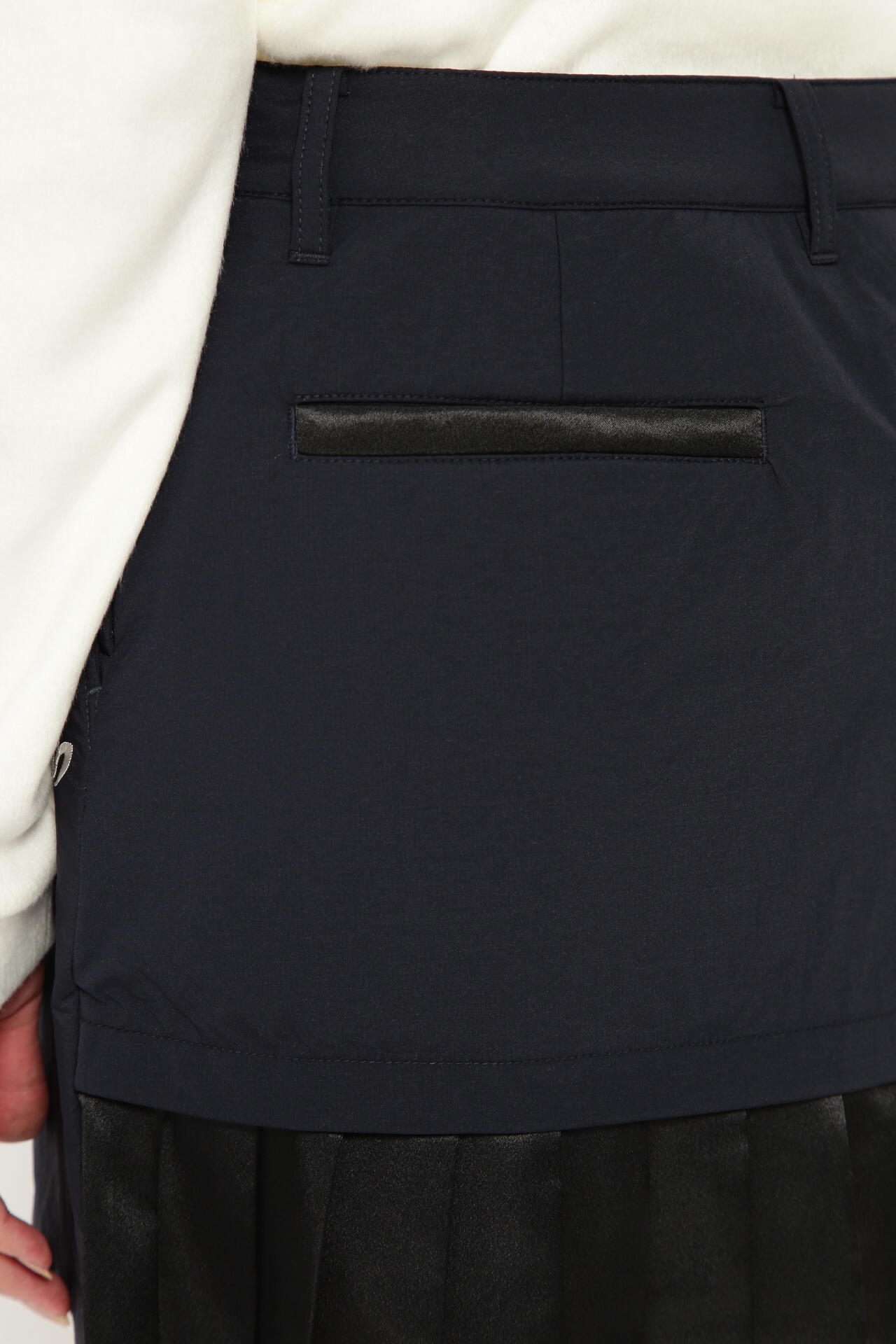 ナイロンストレッチリップストップ 中綿スカート | MASTER BUNNY