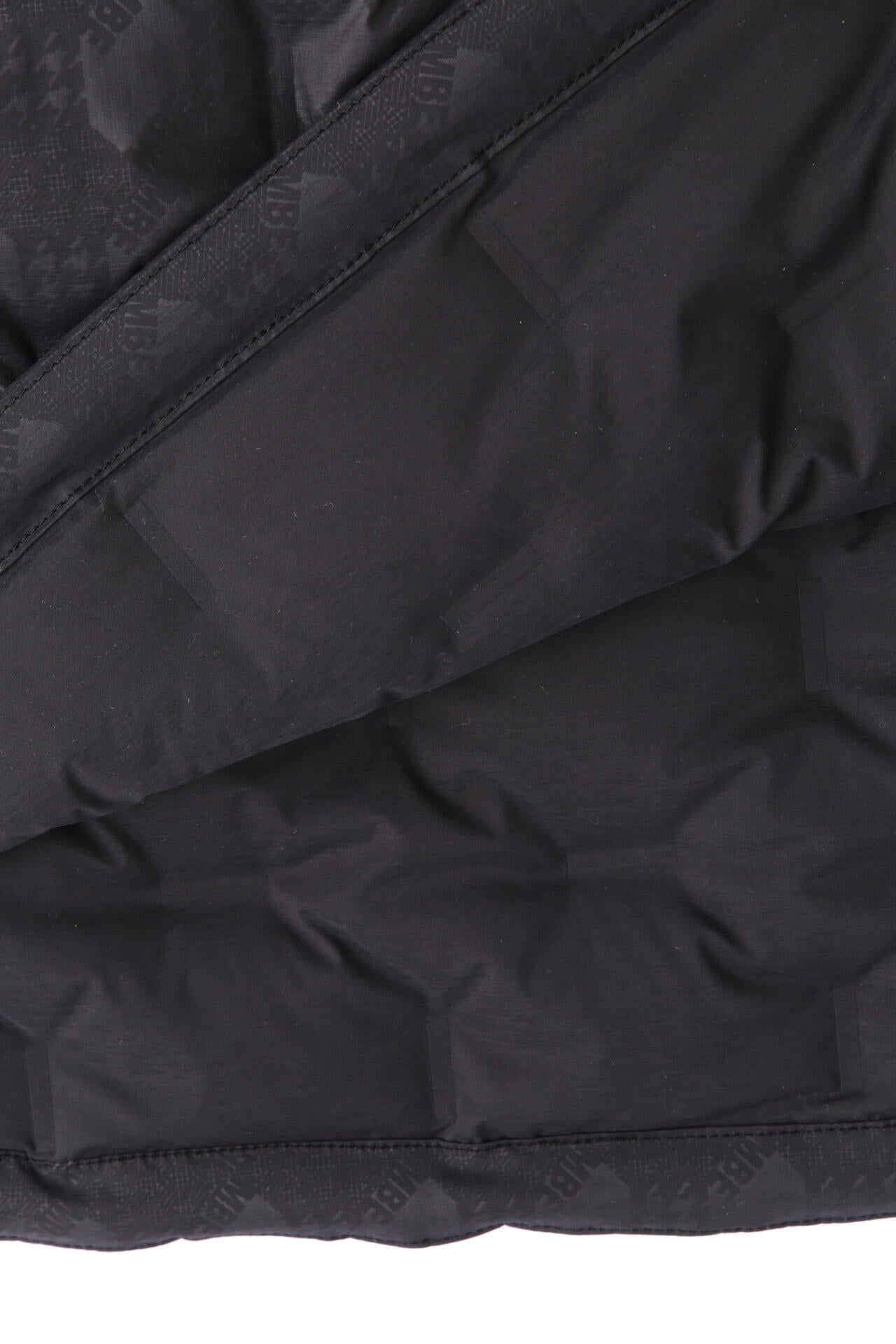 3Dエンボス ダウンスカート | MASTER BUNNY EDITION（マスター