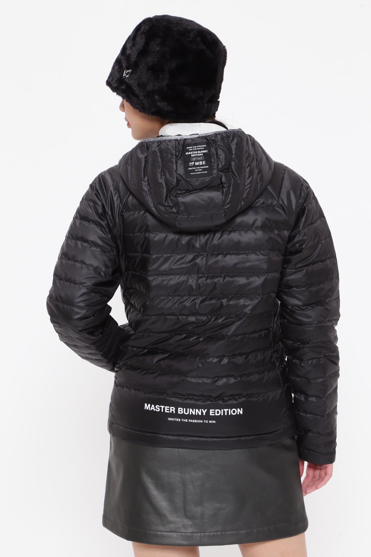 ポリエステルリップストップ撥水フーディジャケット | MASTER BUNNY