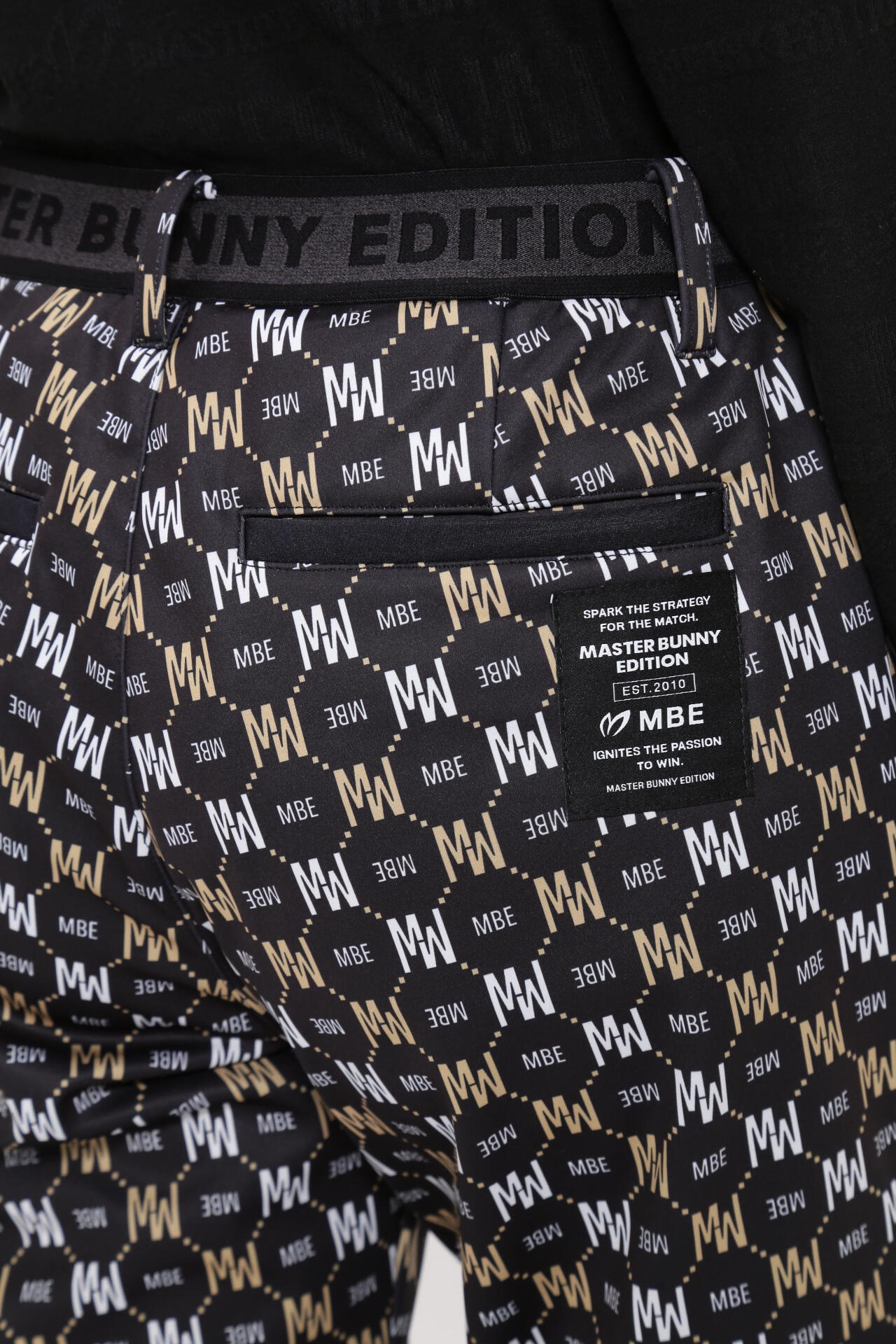 ニットボンディング パンツ ＜MBEモノグラム柄＞