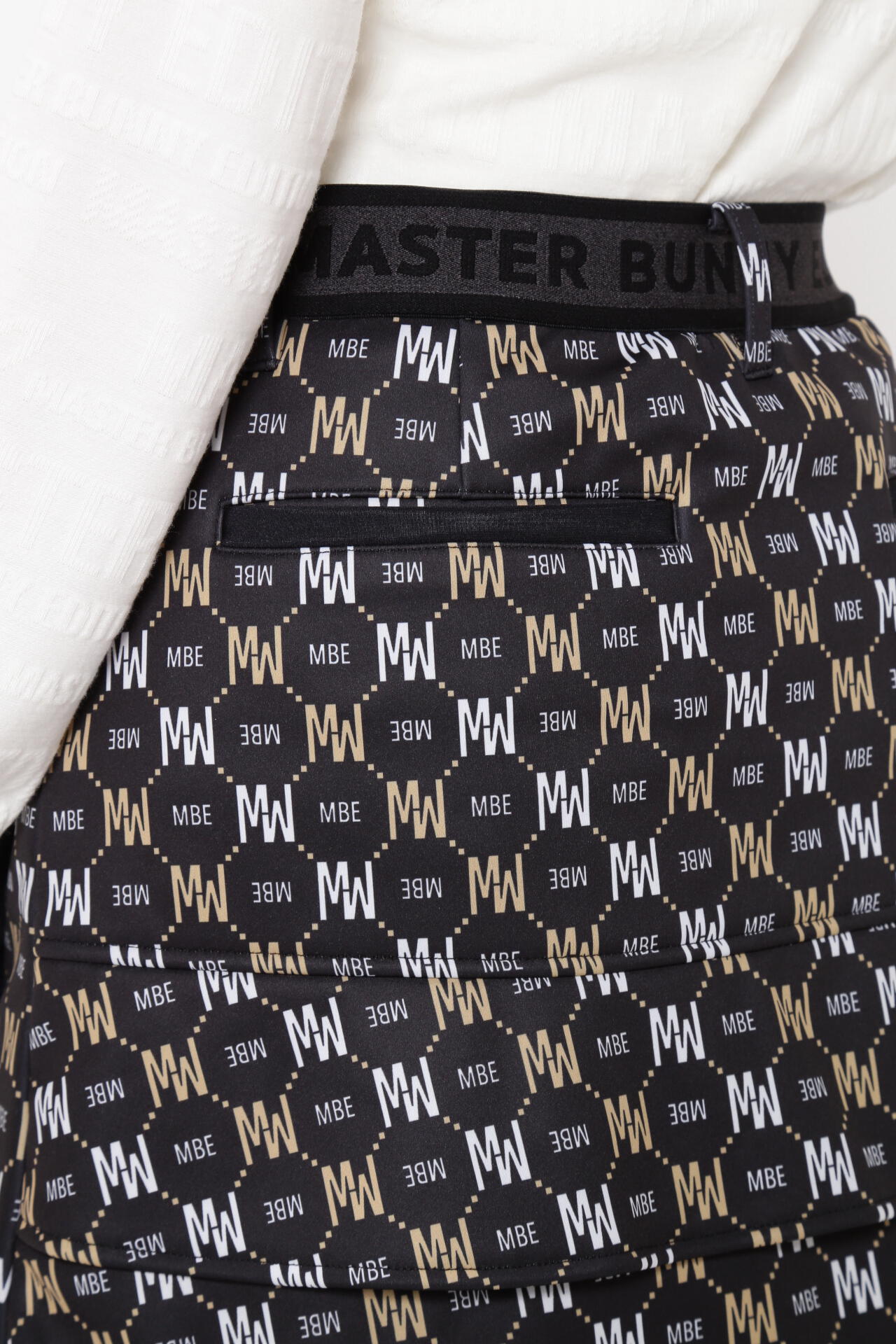 ニットボンディング スカート ＜MBEモノグラム柄＞ | MASTER BUNNY