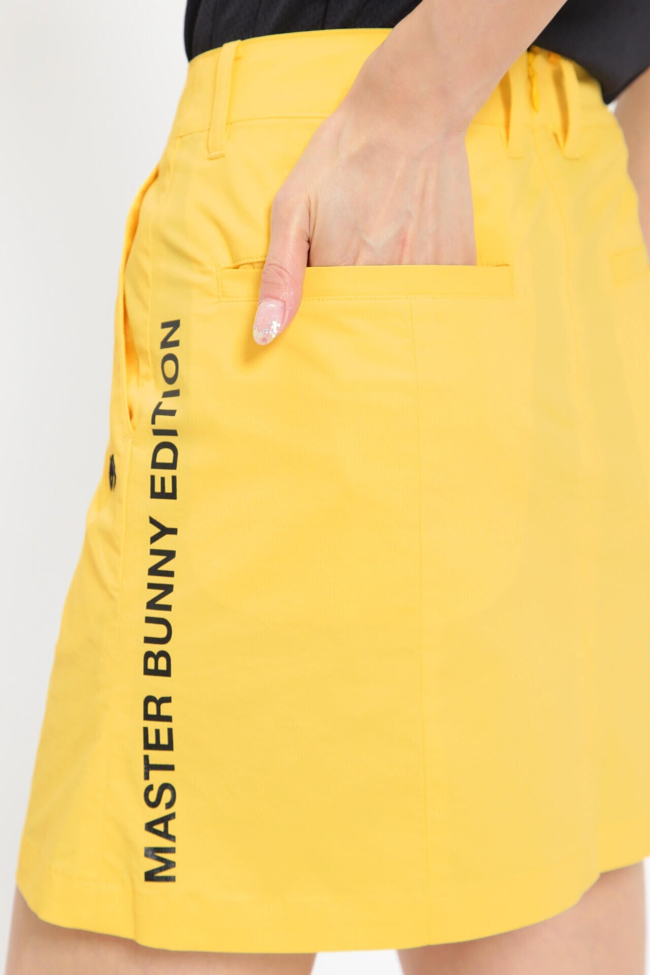 マイクロサッカーストレッチ スカート | MASTER BUNNY EDITION