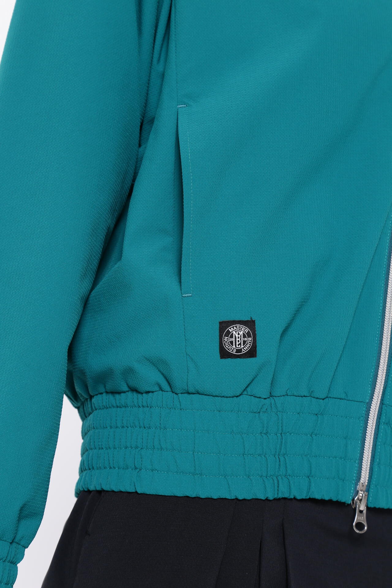 ナイロンストレッチ フルジップブルゾン | MASTER BUNNY EDITION