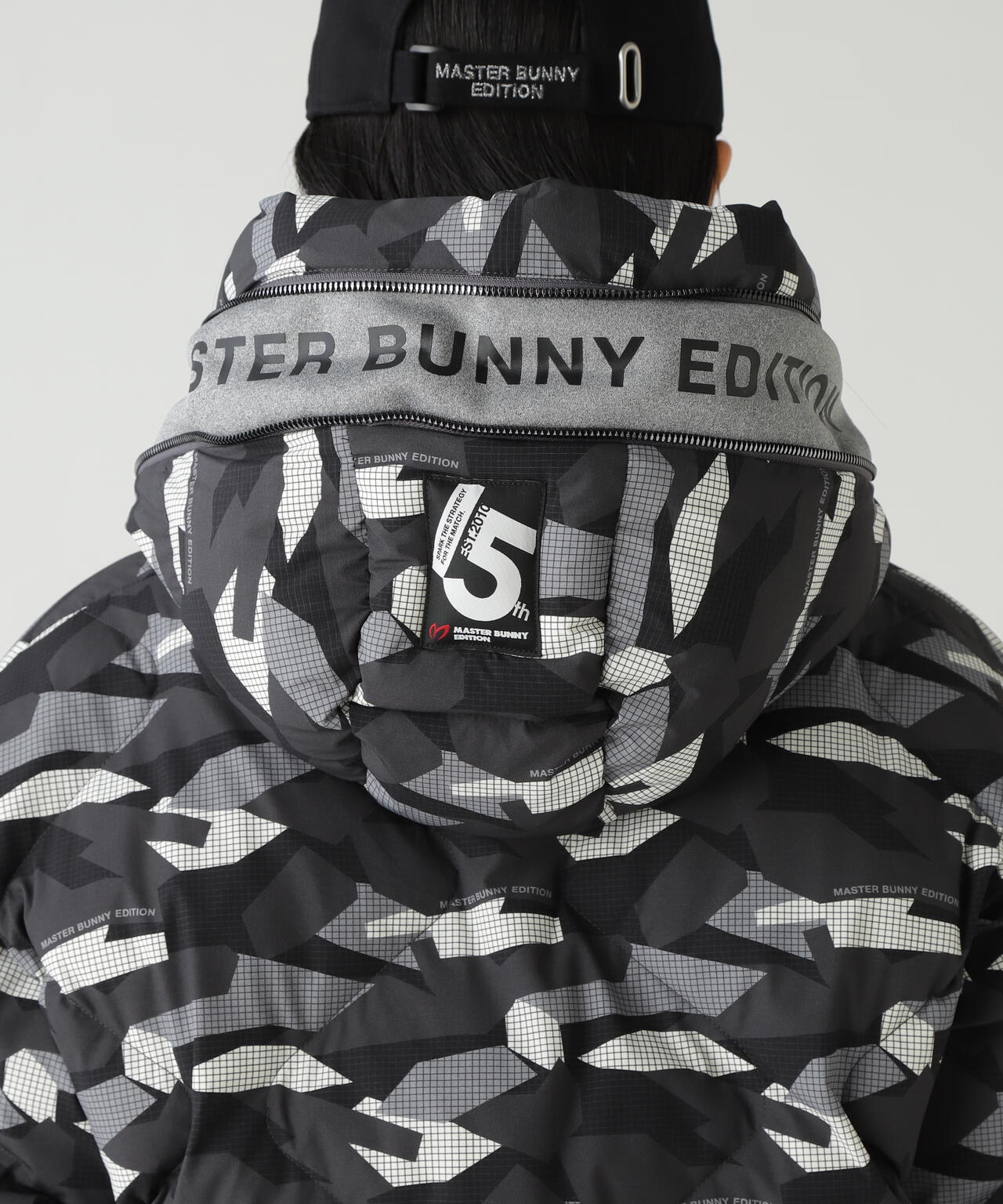 迷彩プリントフーディブルゾン