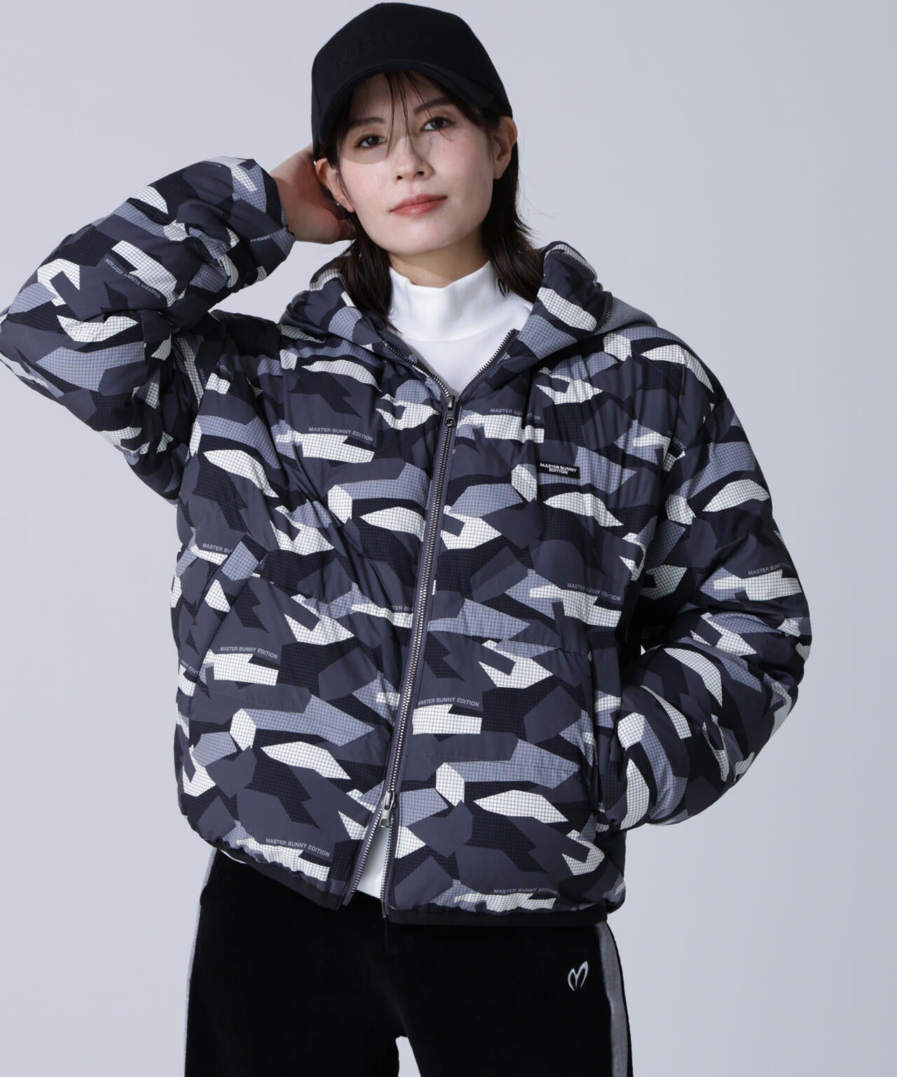 迷彩プリントフーディブルゾン | MASTER BUNNY EDITION（マスター