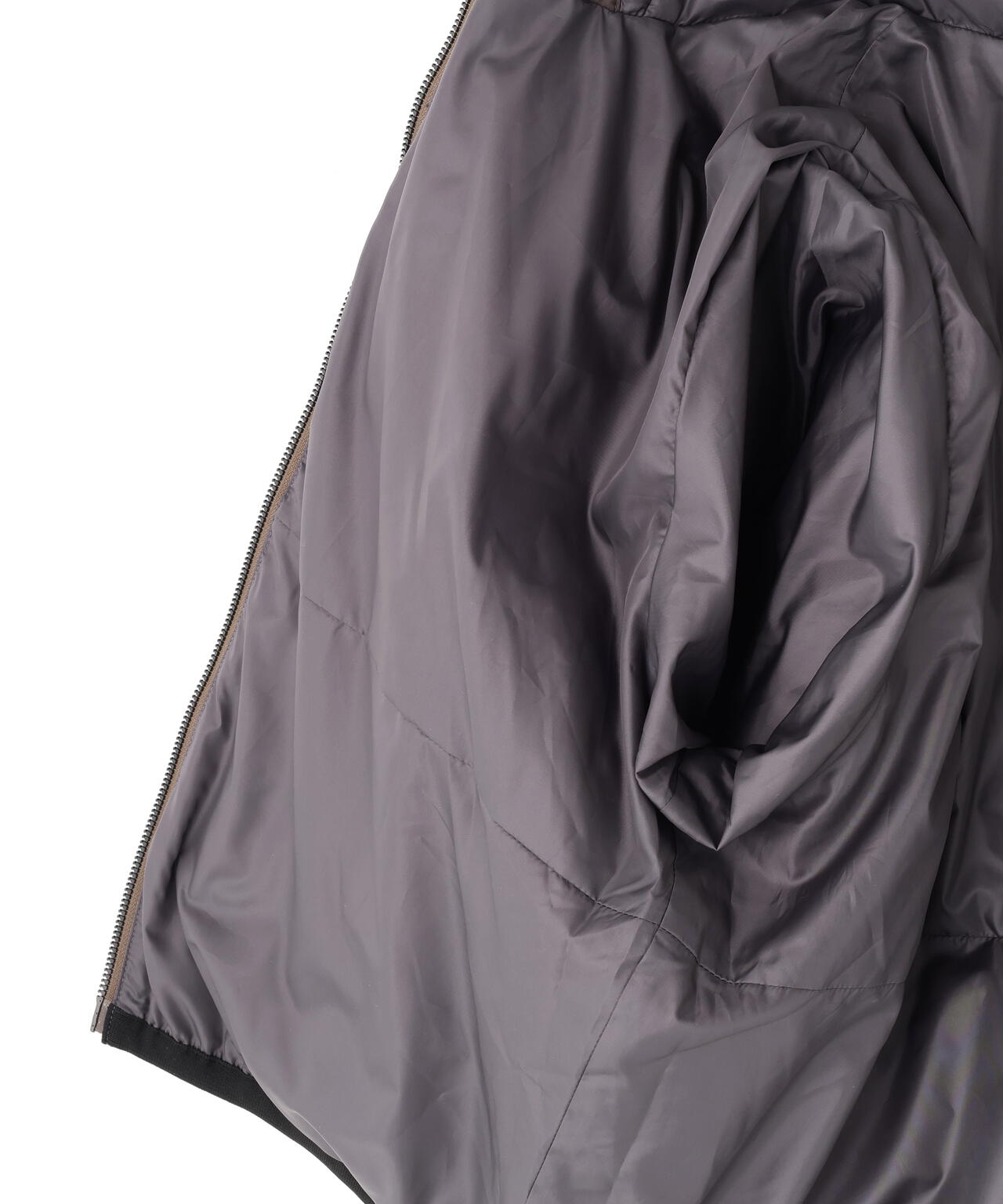 迷彩プリントフーディブルゾン