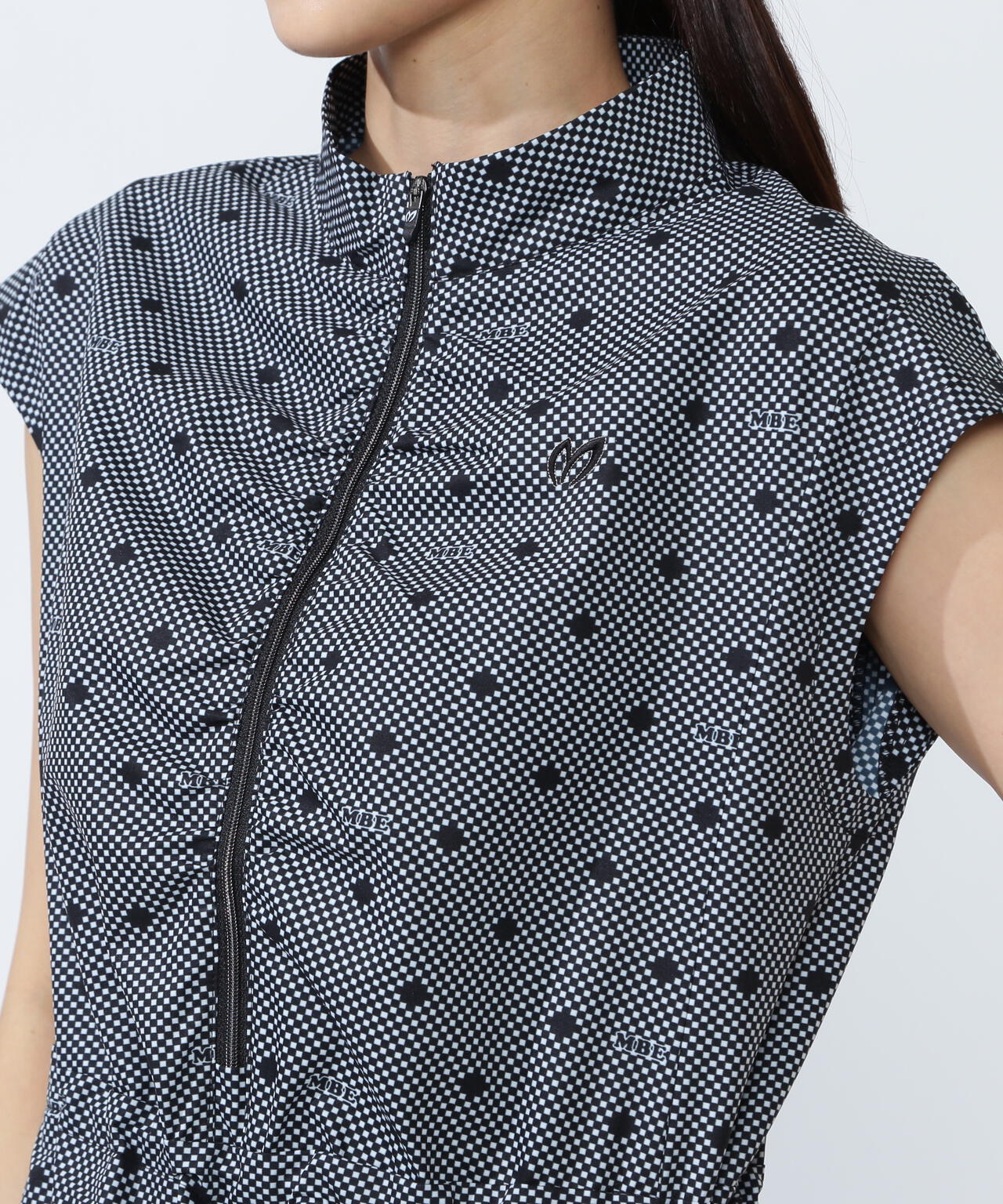 SPX×TEXBRIDプリント ハーフジップアップ スリーブレスワンピース