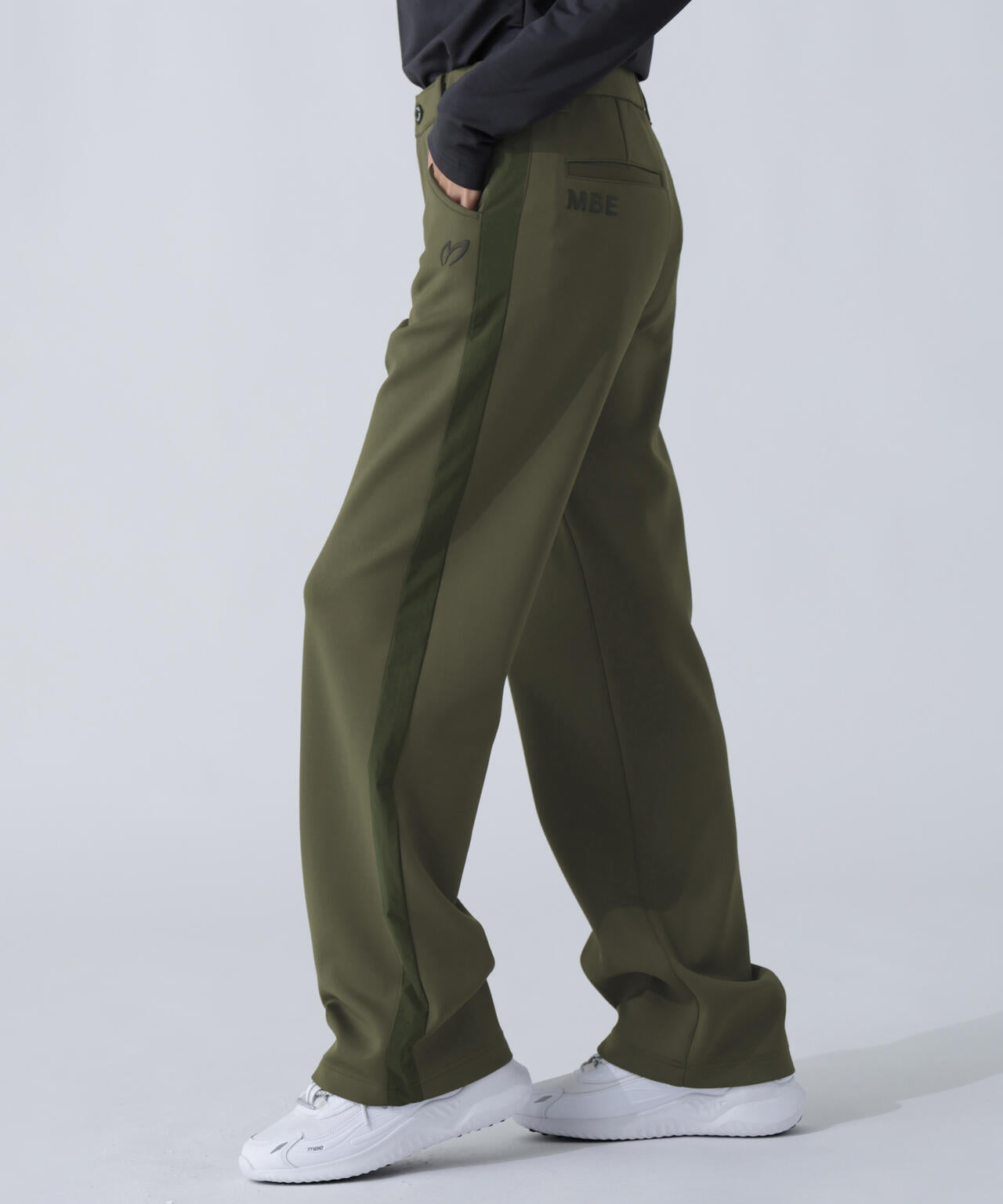 ナイロンダンボールパンツ