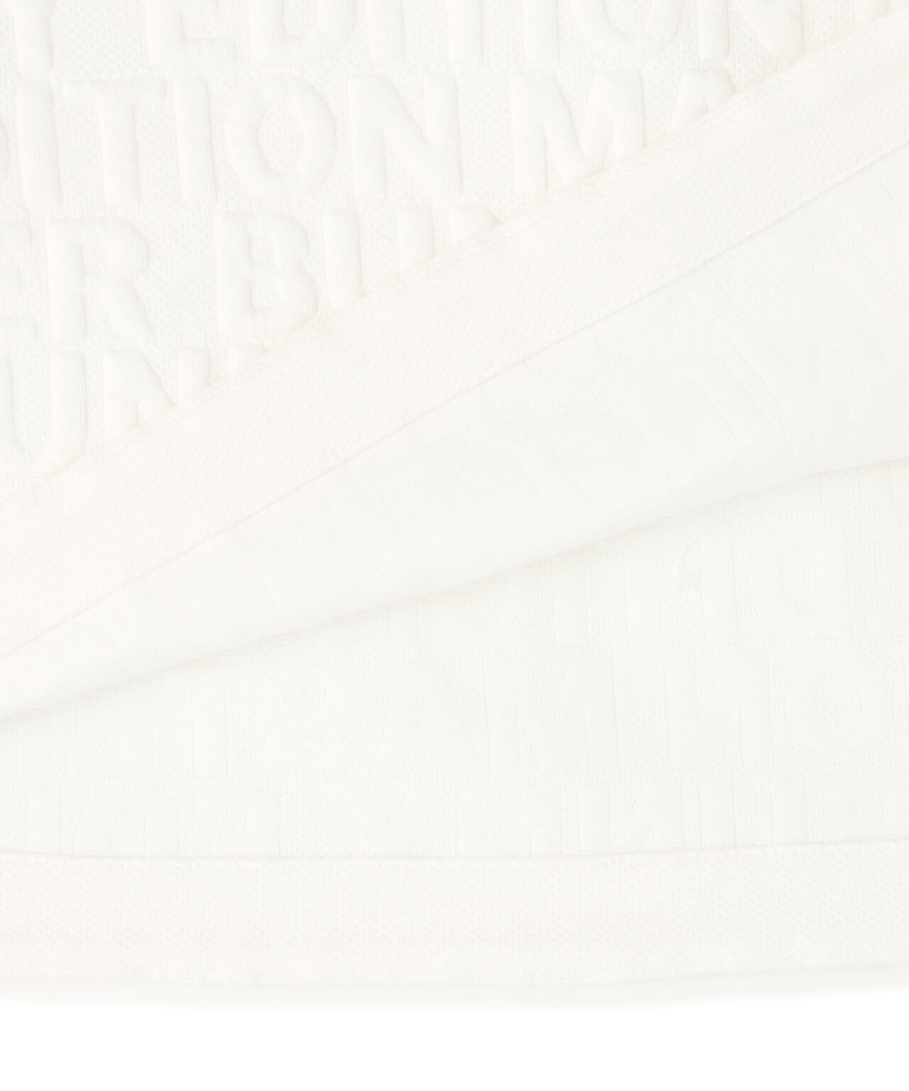 ロゴキルトジャガードスカート