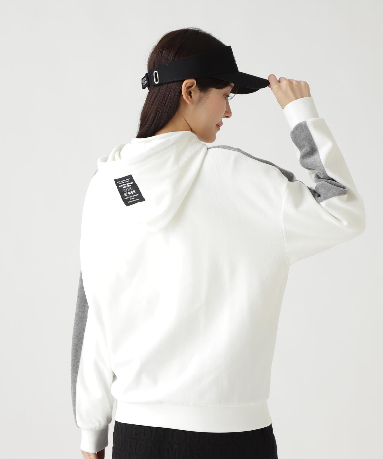 【岩井ツインズコラボカラーあり】ベロアフーディプルオーバー