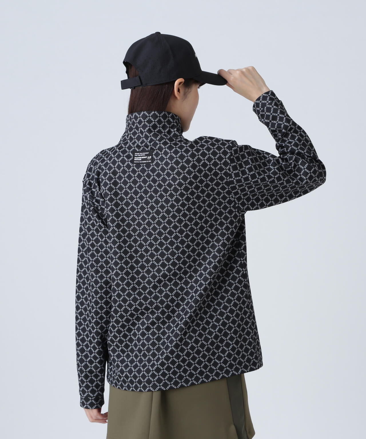 SPXカラミメッシュMBEボックスプリント長袖モックネック