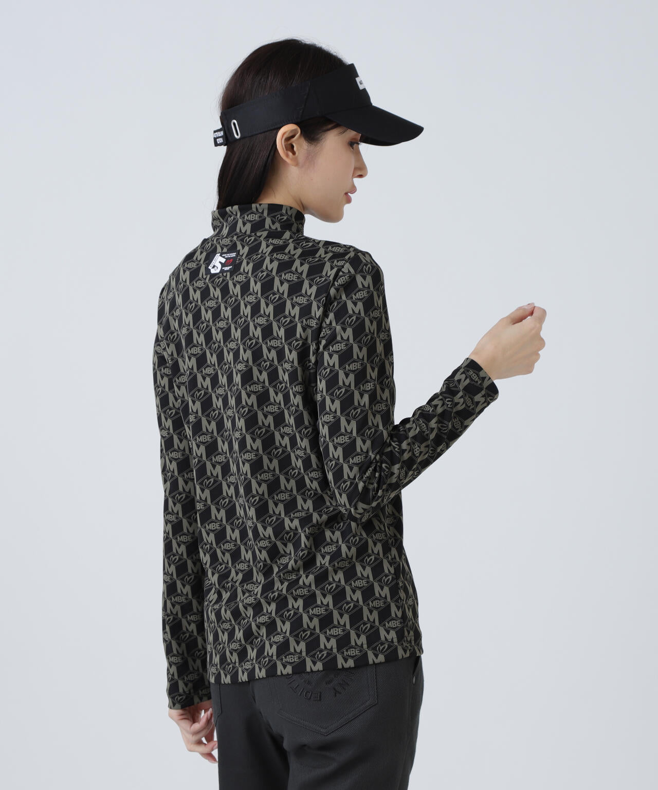 MASTER BUNNY EDITION 刺繍風ジャガード ハイネックカットソー エコブルーMキューブジャガード長袖ハイネックカットソー