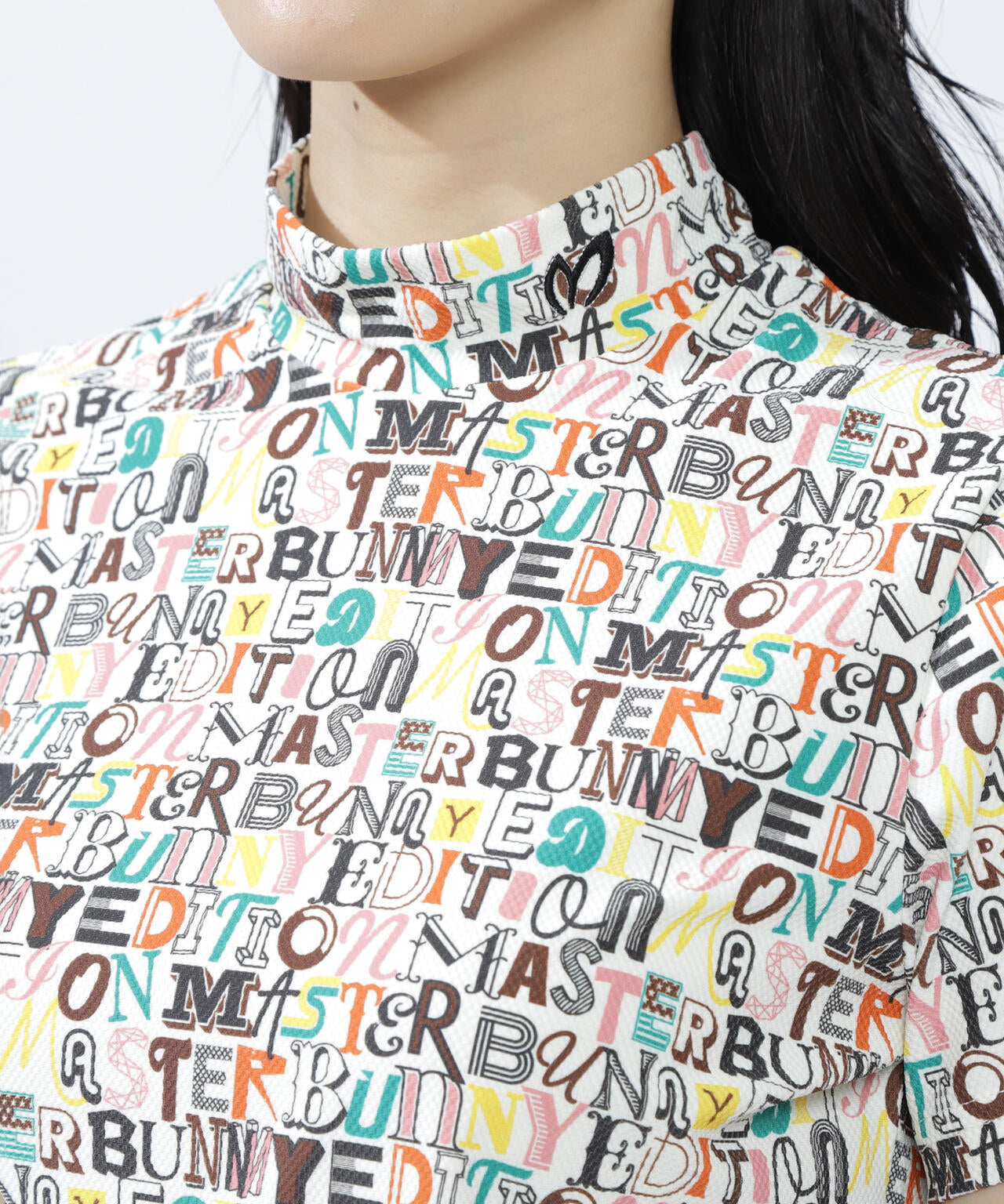 4WAYナイロントリコットマルチロゴプリント半袖モックネックカットソー