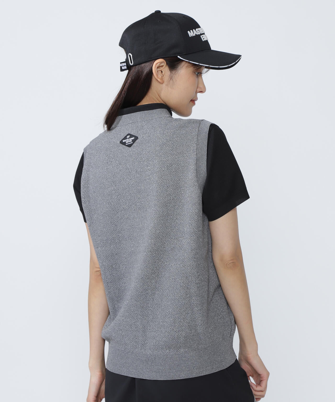 クルーネックニットベスト | MASTER BUNNY EDITION（マスターバニー