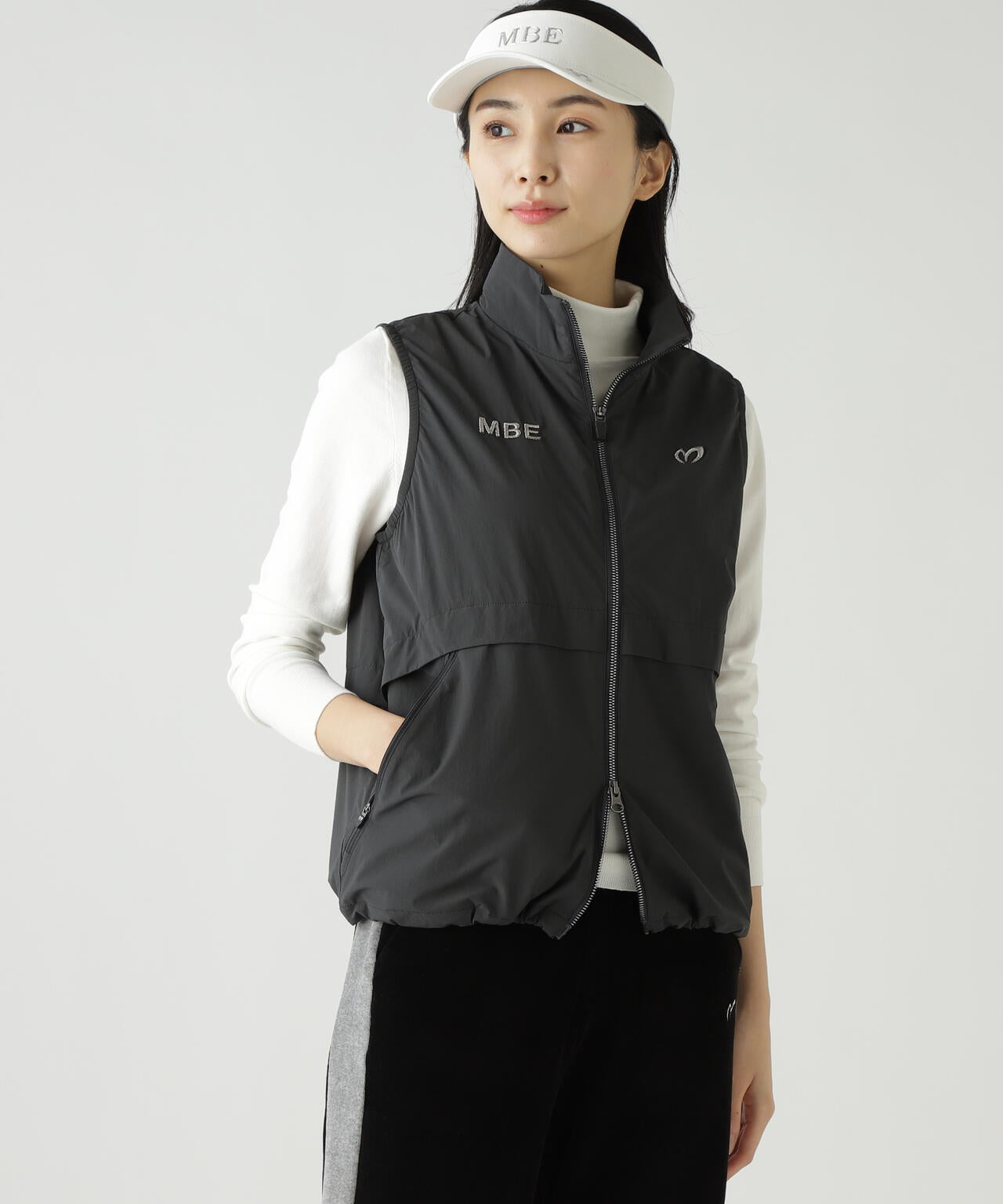 カジナイロンストレッチフルジップアップベスト