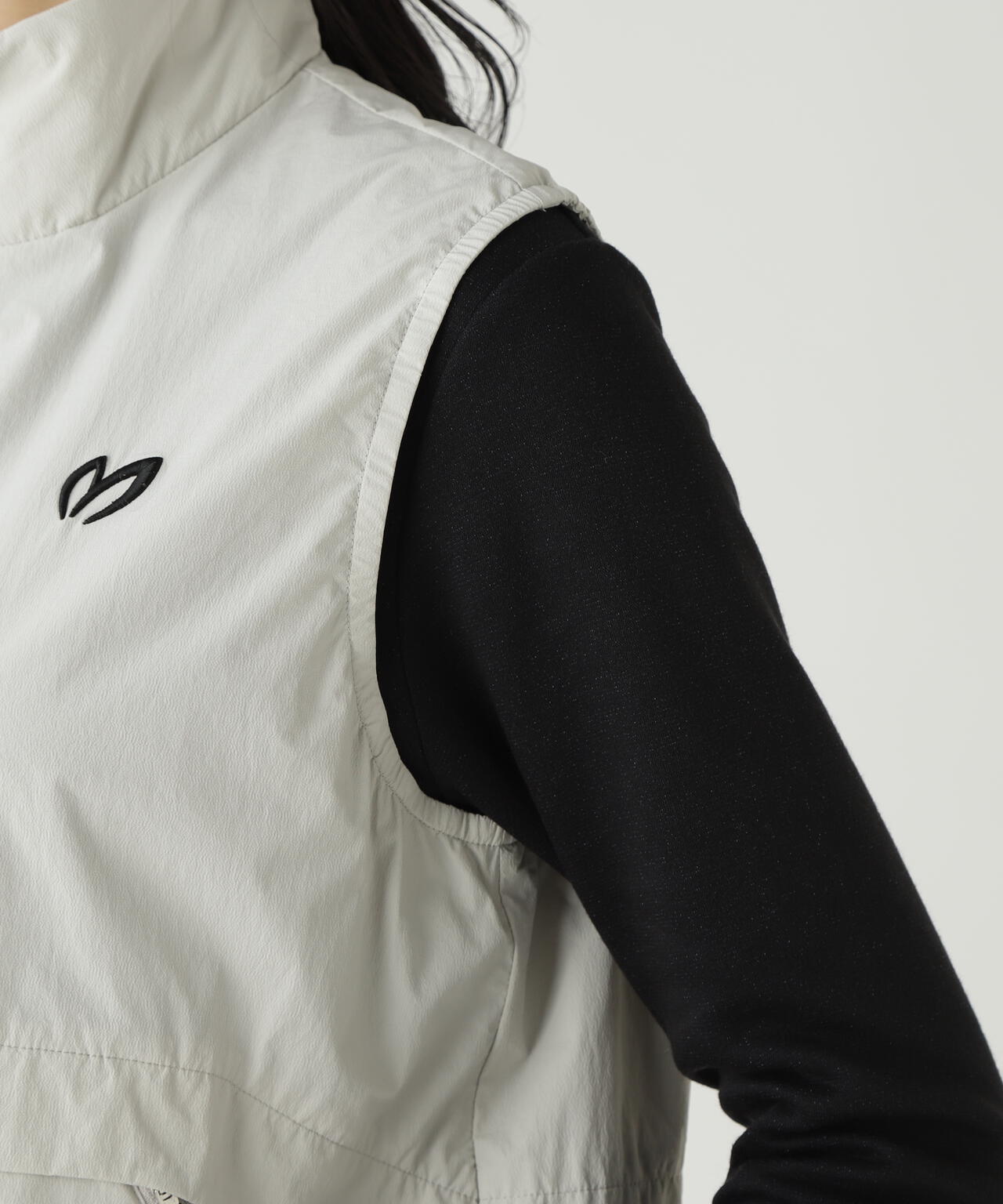 カジナイロンストレッチフルジップアップベスト