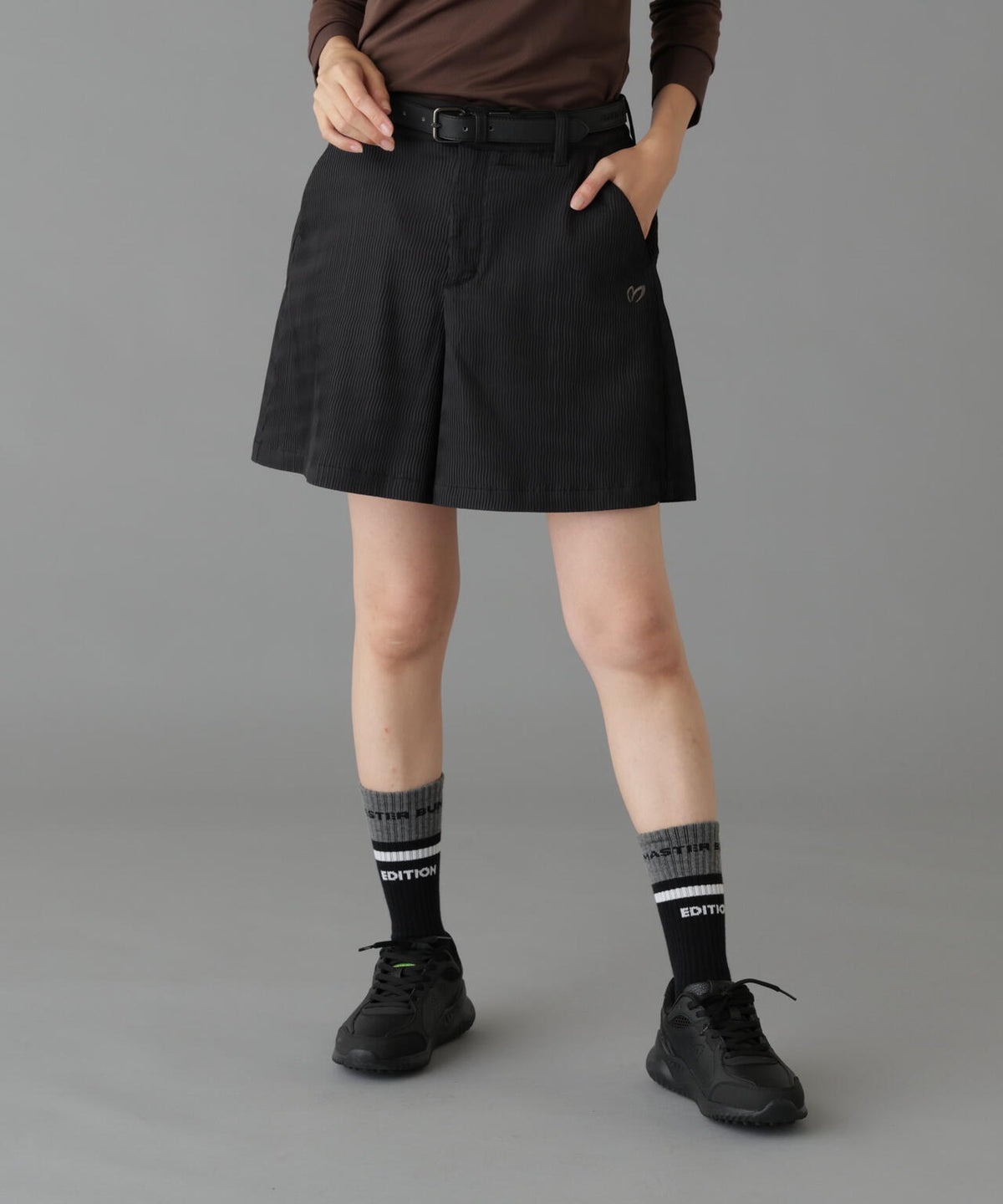 ストライプウェーブショートパンツ (WOMENS)