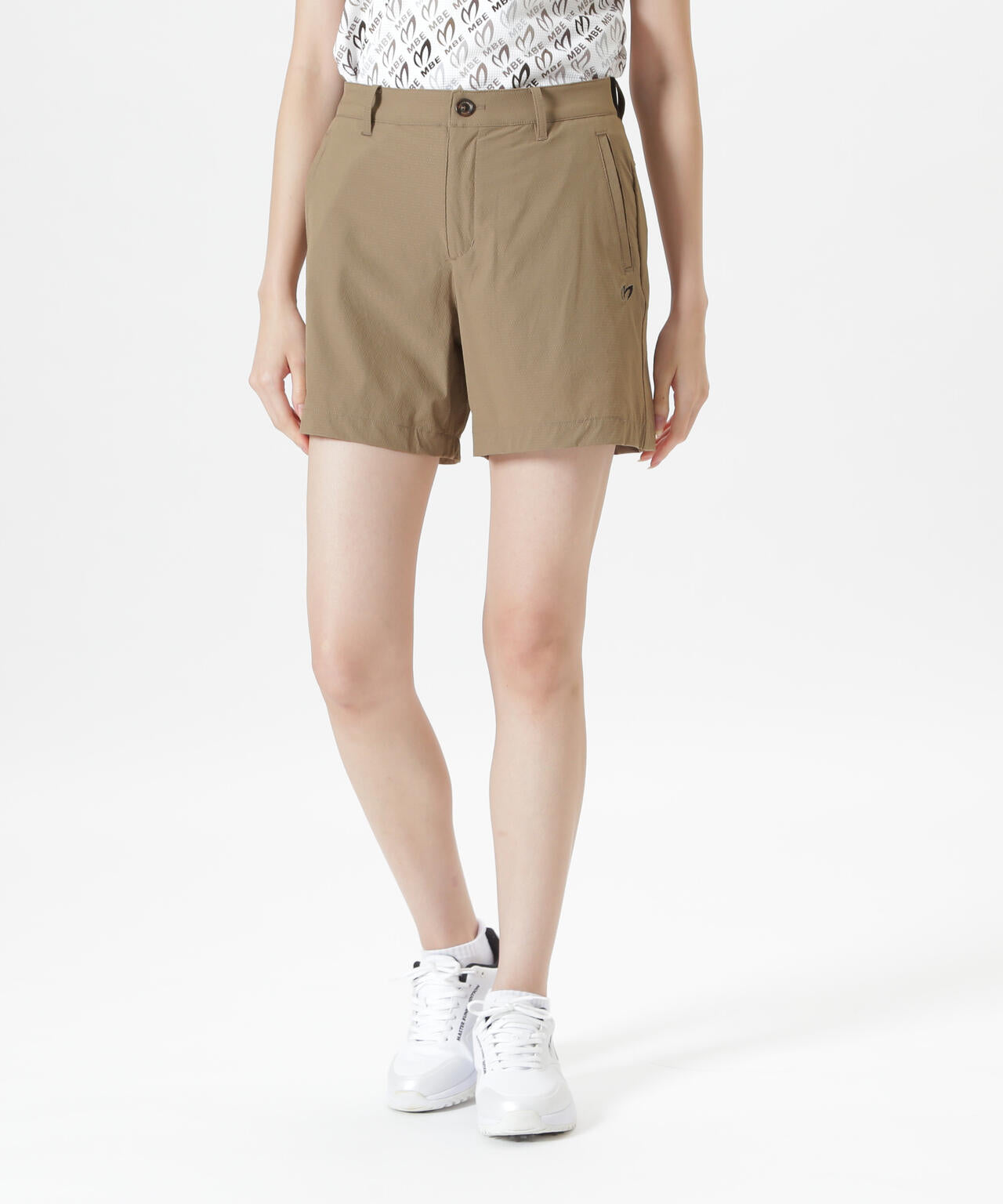 未使用 マスターバニーエディション ハーフパンツ ベージュ ストレッチ ドビーショートパンツ (WOMENS) | MASTER BUNNY EDITION（マスター