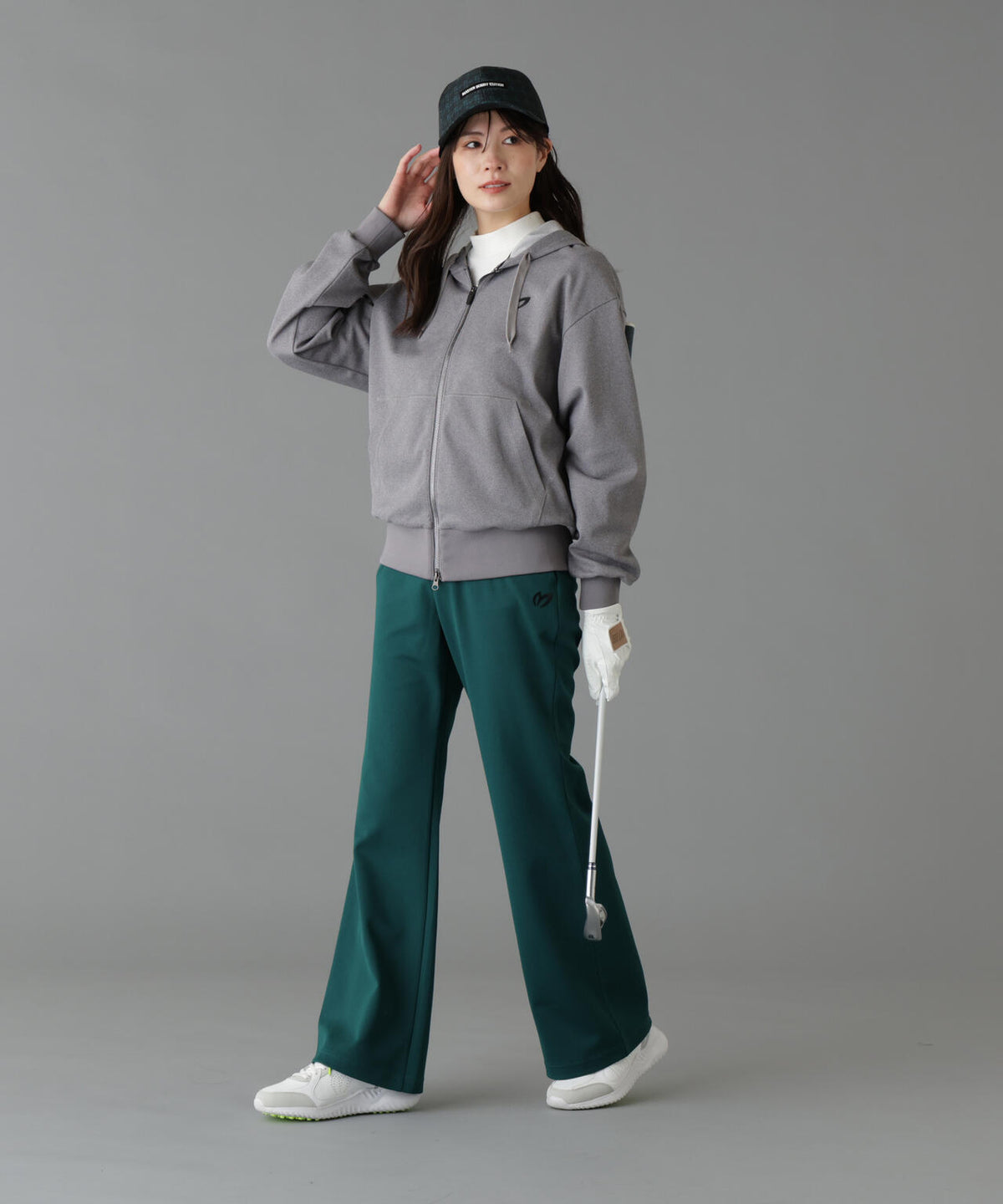Height : 160 Bust : 80 Waist : 58 Hips : 83 着用サイズ：1