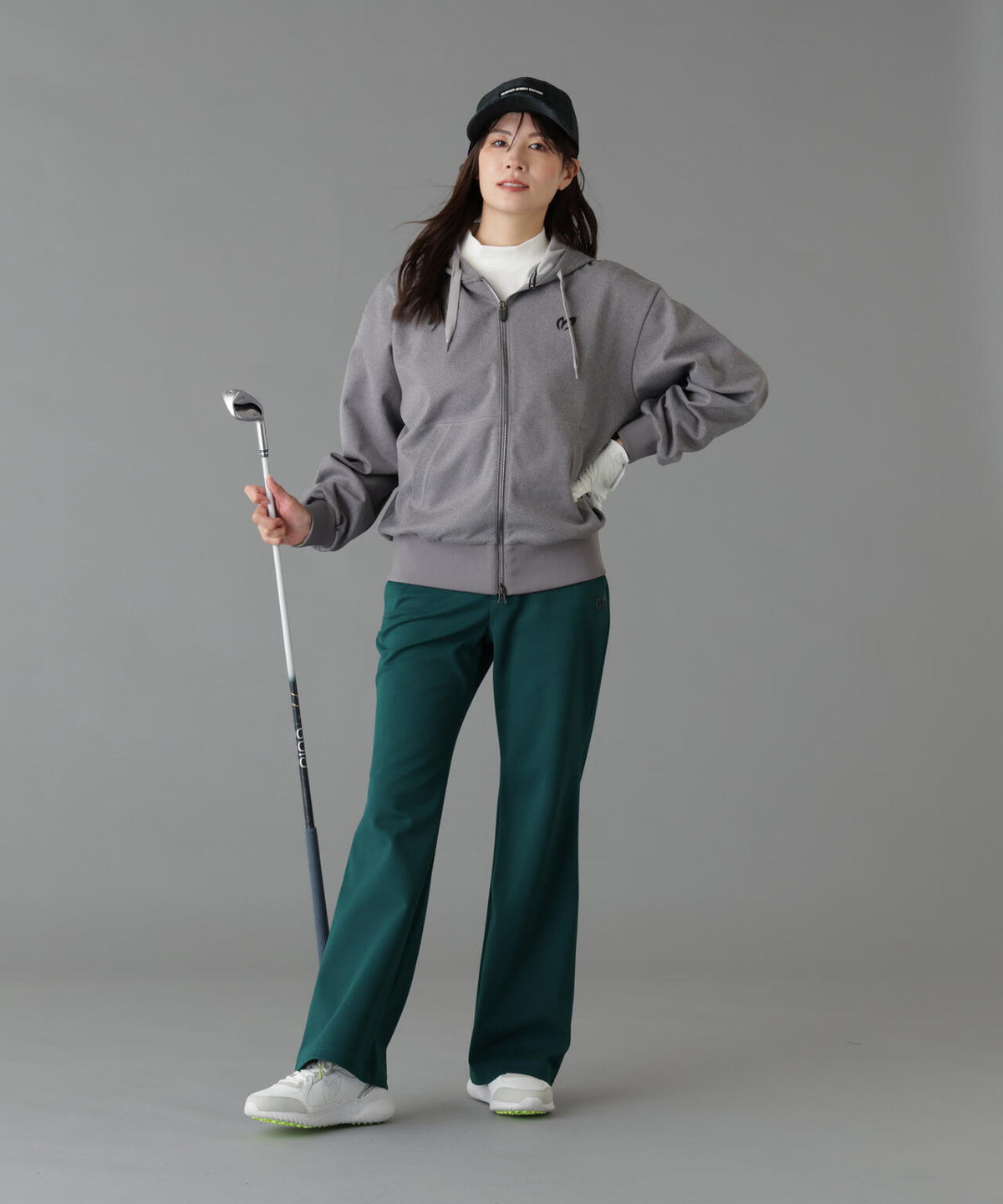 Height : 160 Bust : 80 Waist : 58 Hips : 83 着用サイズ：1