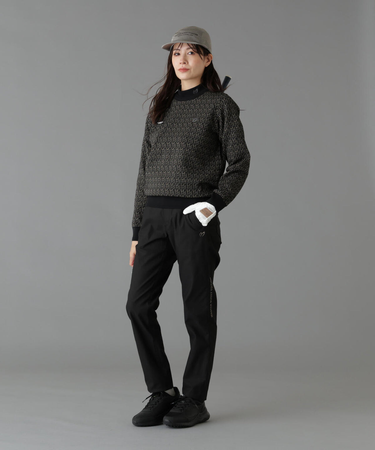 Height : 160 Bust : 80 Waist : 58 Hips : 83 着用サイズ：1