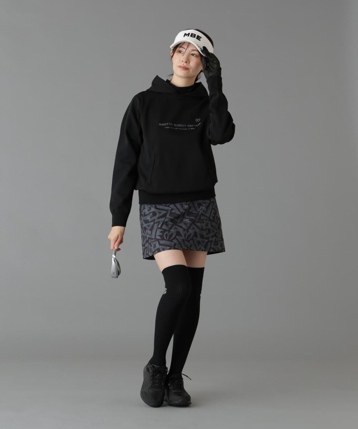 Height : 160 Bust : 80 Waist : 58 Hips : 83 着用サイズ：1