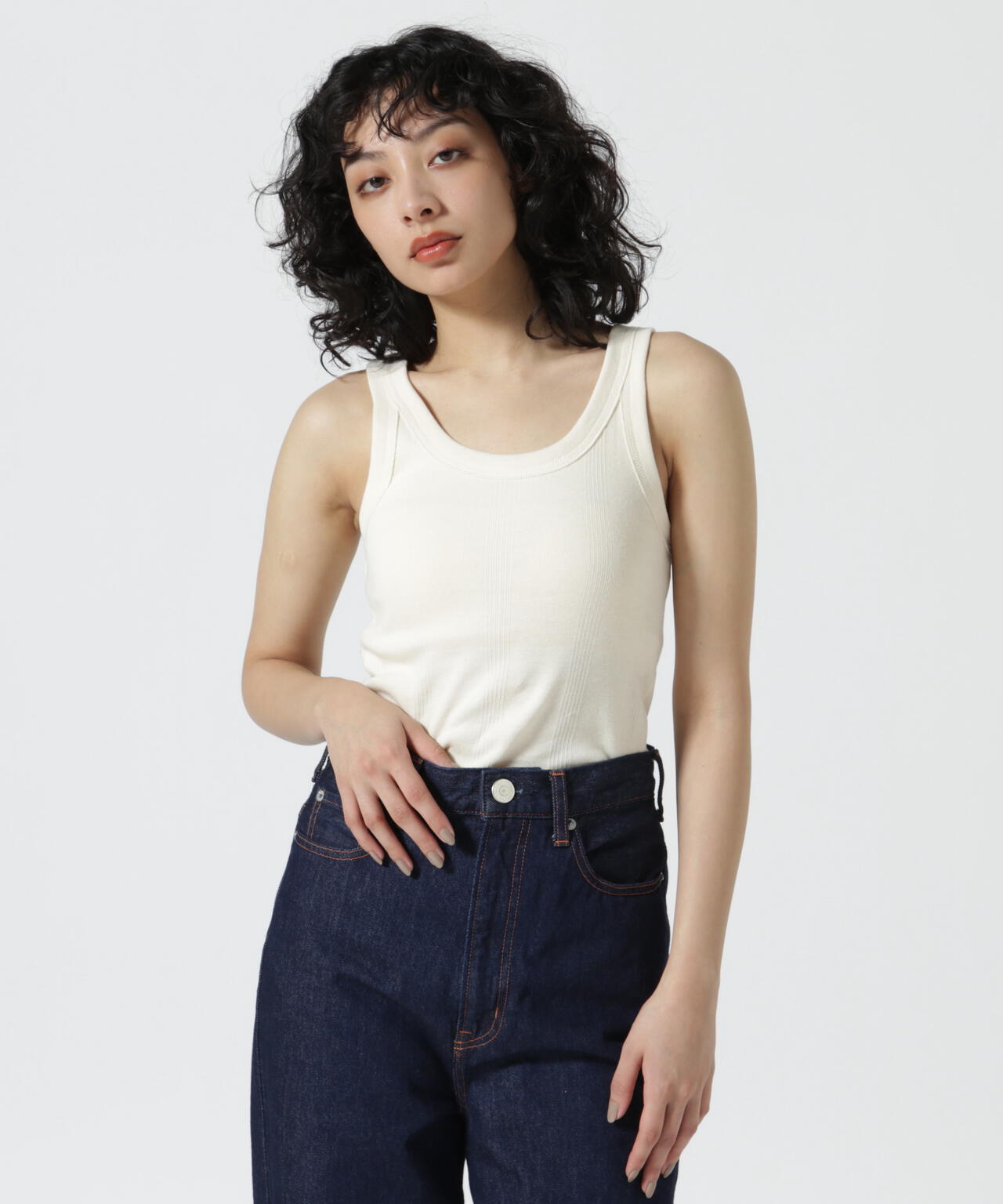 ハグオーワー⭐︎ MILLERブラカップタンクトップ新品 ハグオーワー MILLERブラカップタンクトップ - メルカリ