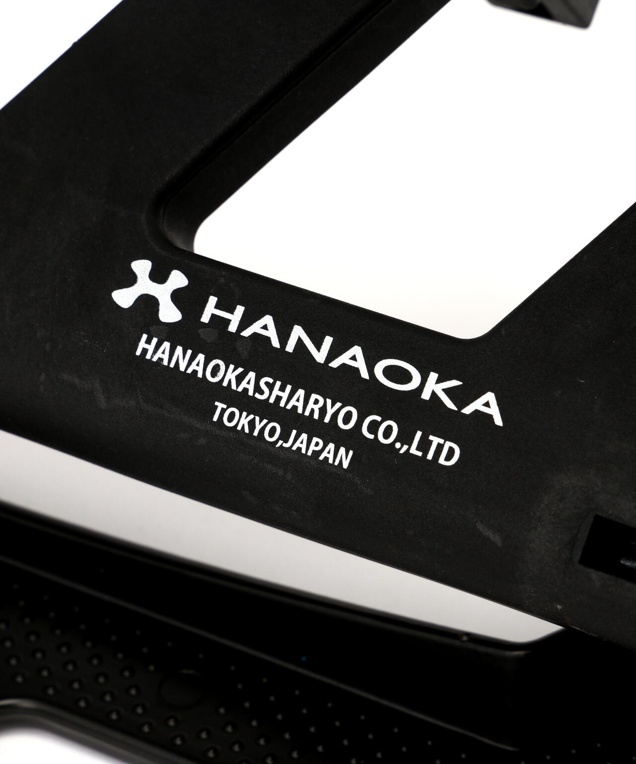 e6ac16a9-8b46-56f8-bf97-0dae79dc8387_Image