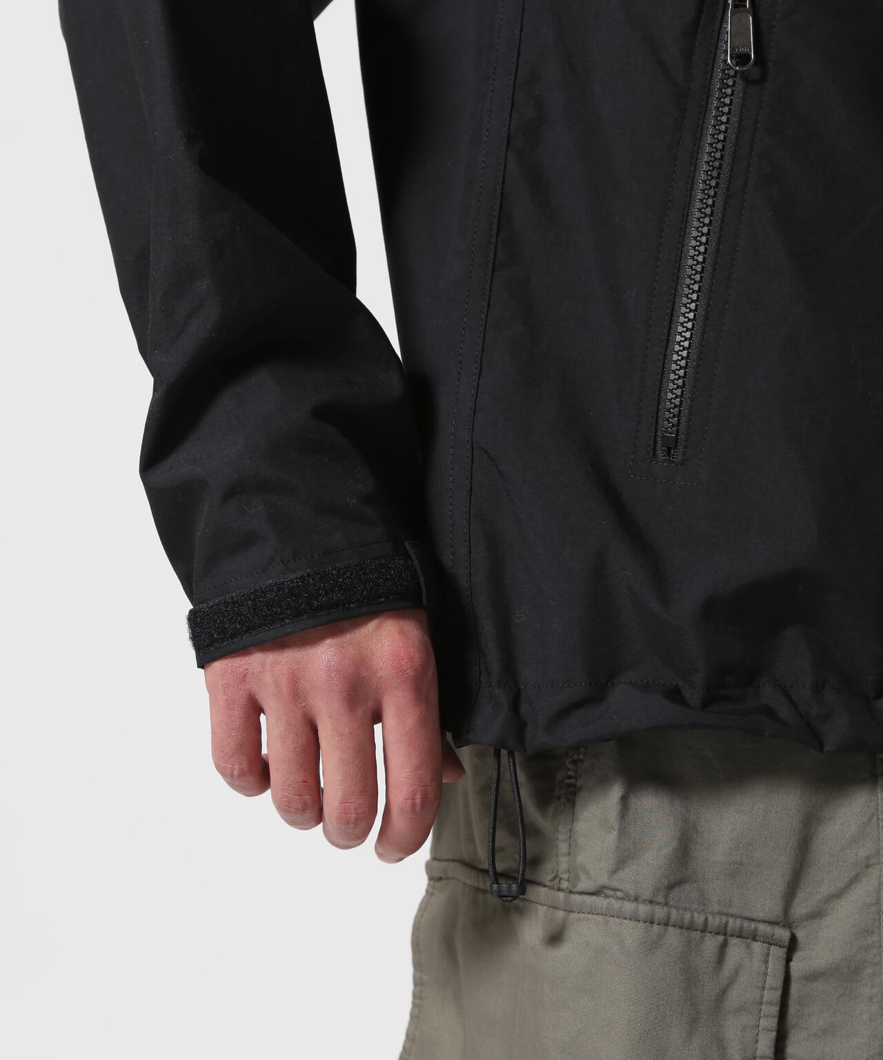 f46a3869-f93c-55a1-b01b-438125a2f614_Image