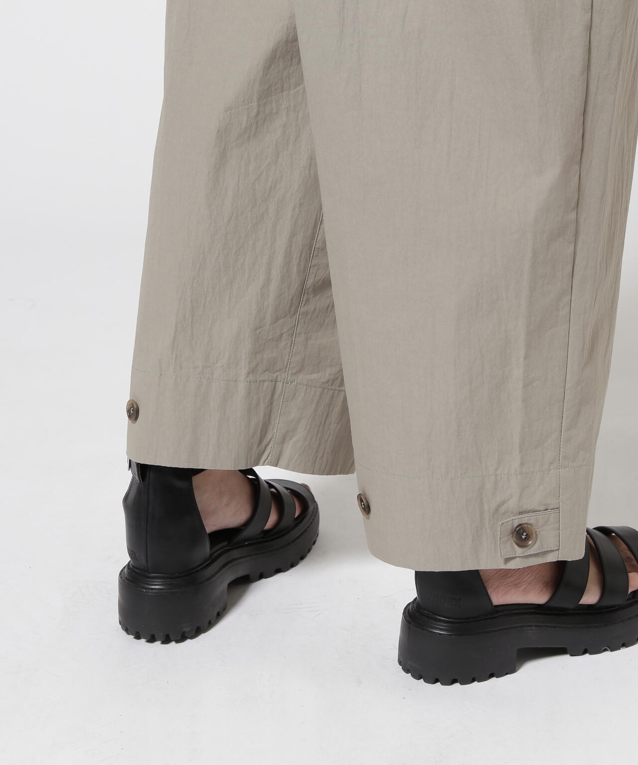 B omnivore/ビーオムニボー  ワッシャーワイドパンツ