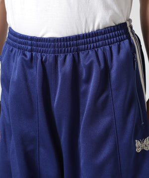 b2465428-efac-5ae6-8527-a641ad7baf2d_Image