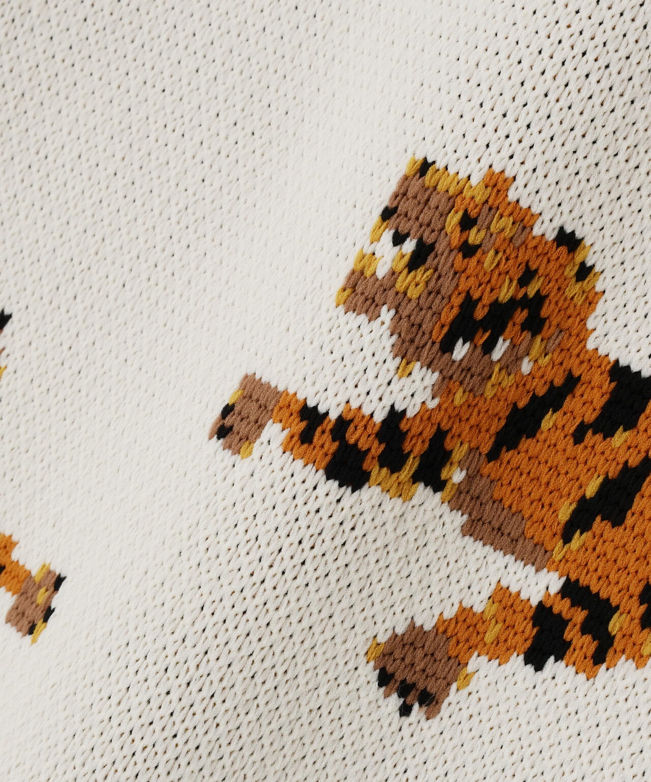 B omnivore/ビーオムニボー　TIGER KNIT TOP