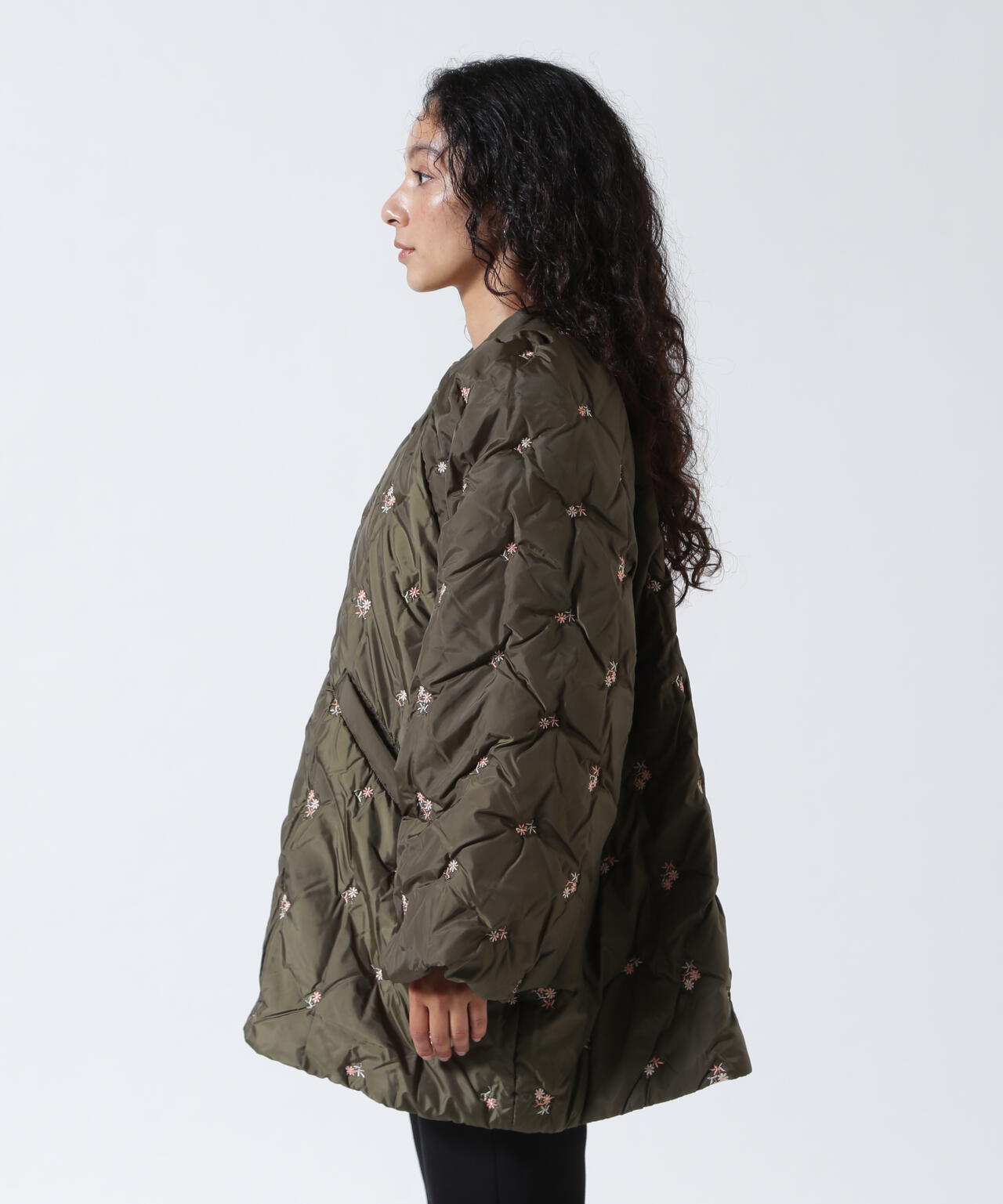[未使用]HODOLIRION（ロドリリオン）マウンテンコート RHODOLIRION/ロドリリオン Padded Coat - Original Floral Emb