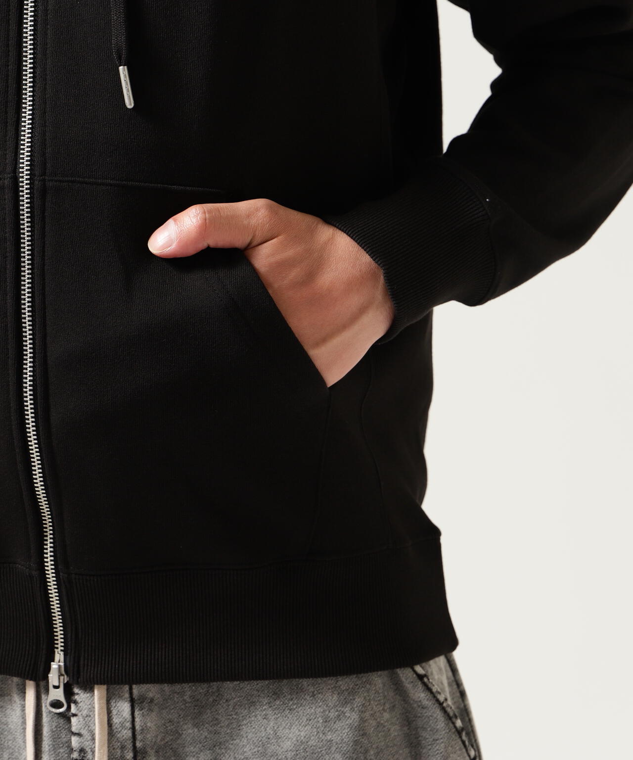 6a474008-9b48-5ced-8965-824edb143d42_Image