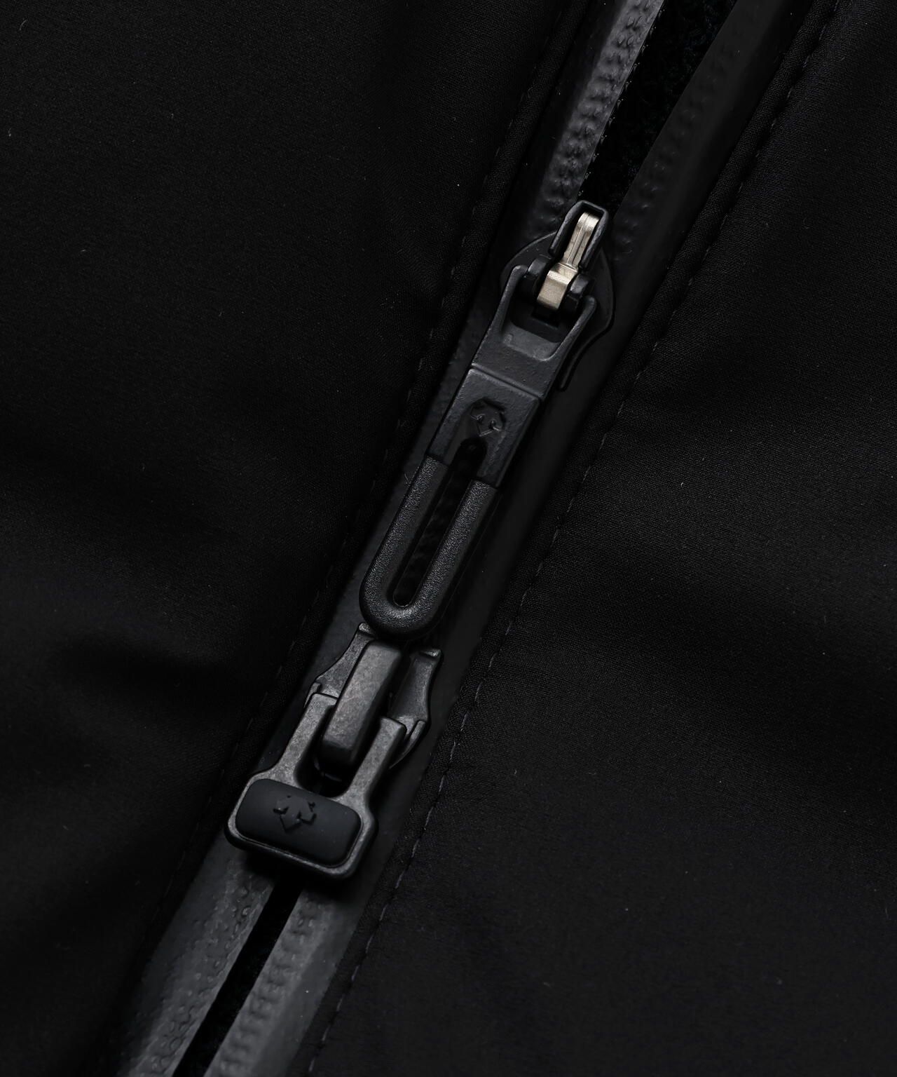 DESCENTE ALLTERRAIN/デサント オルテライン　MOUNTAINEER  水沢ダウン マウンテニア