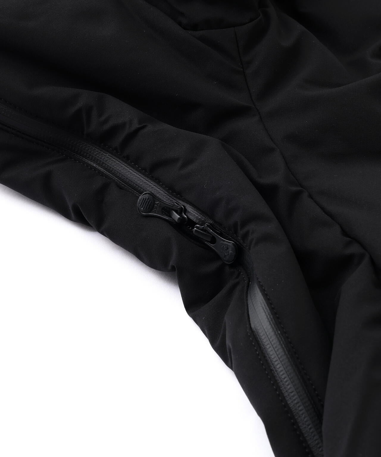 DESCENTE ALLTERRAIN/デサント オルテライン　MOUNTAINEER  水沢ダウン マウンテニア