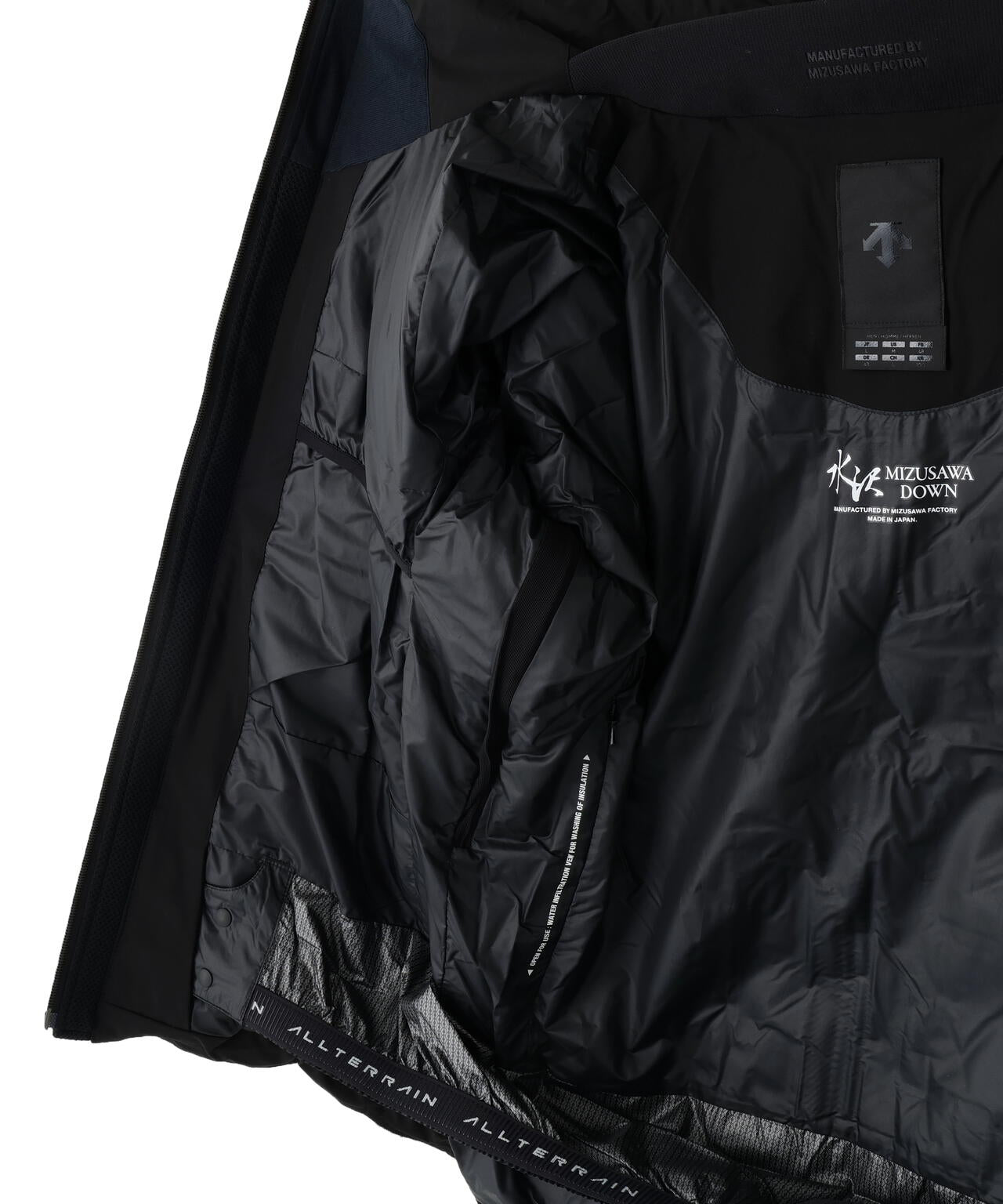 DESCENTE ALLTERRAIN/デサント オルテライン　MOUNTAINEER  水沢ダウン マウンテニア