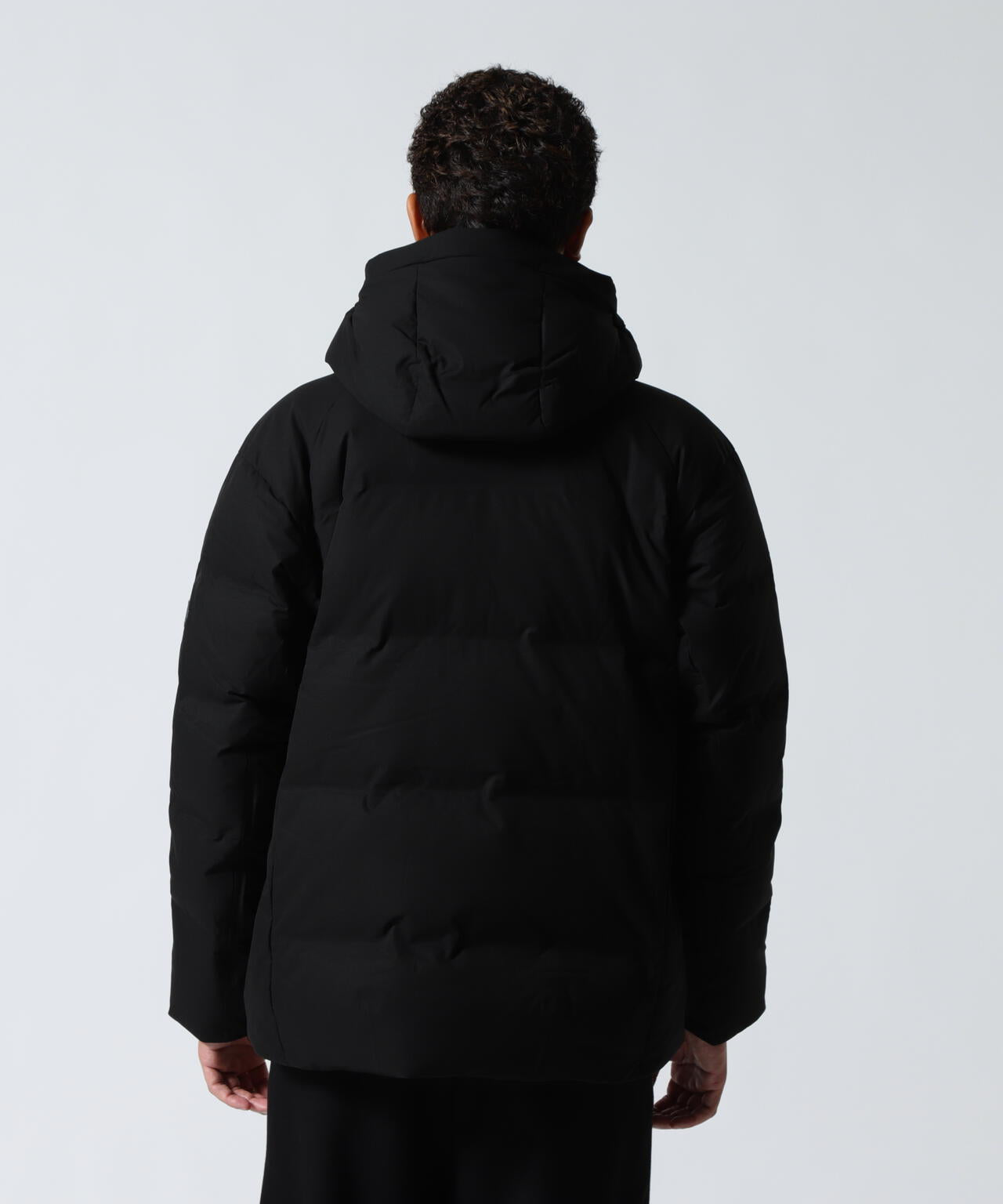 DESCENTE ALLTERRAIN　OVERSIZED MOUNTAINEER  水沢ダウン オーバーサイズマウンテニア