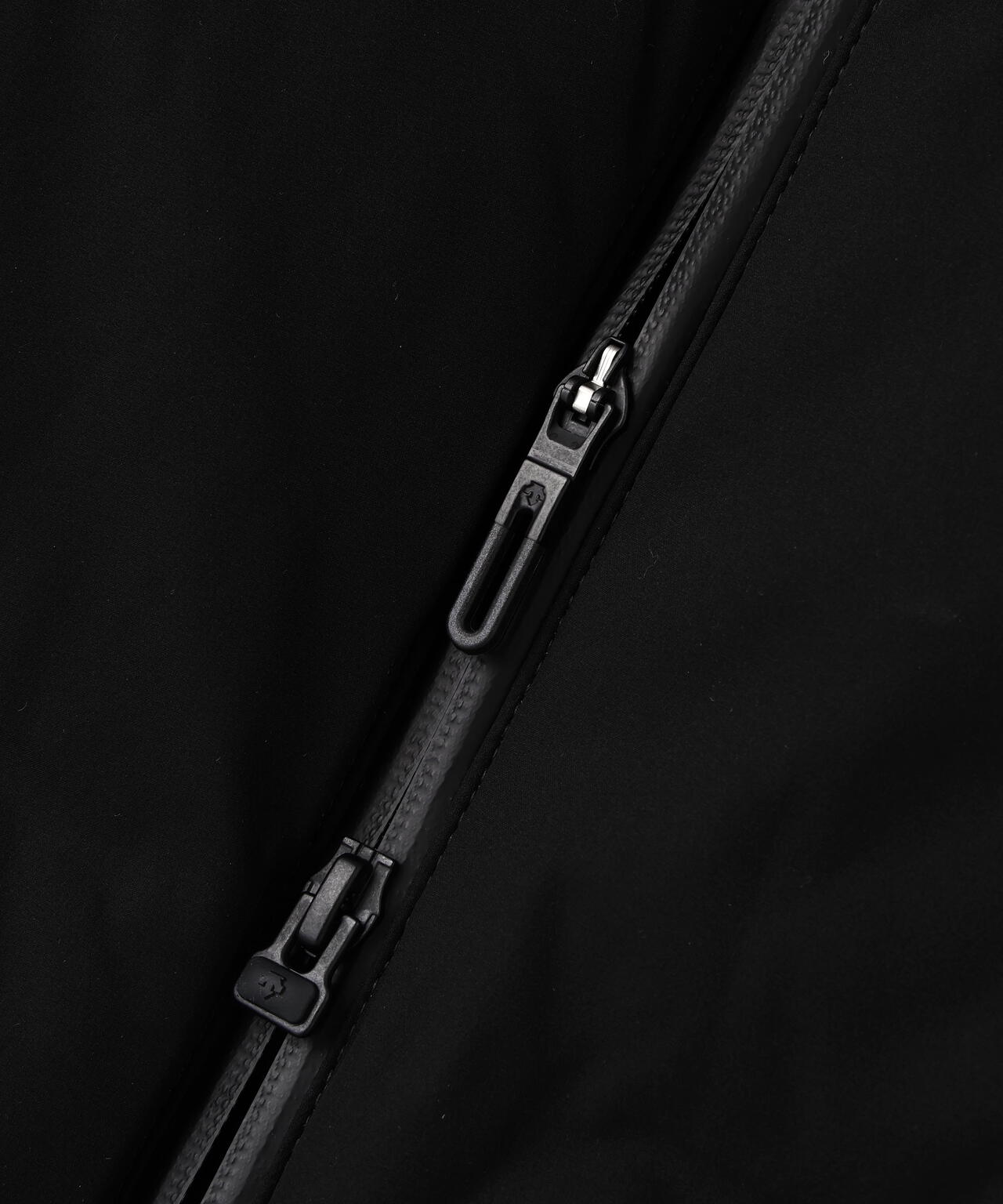 DESCENTE ALLTERRAIN　OVERSIZED MOUNTAINEER  水沢ダウン オーバーサイズマウンテニア