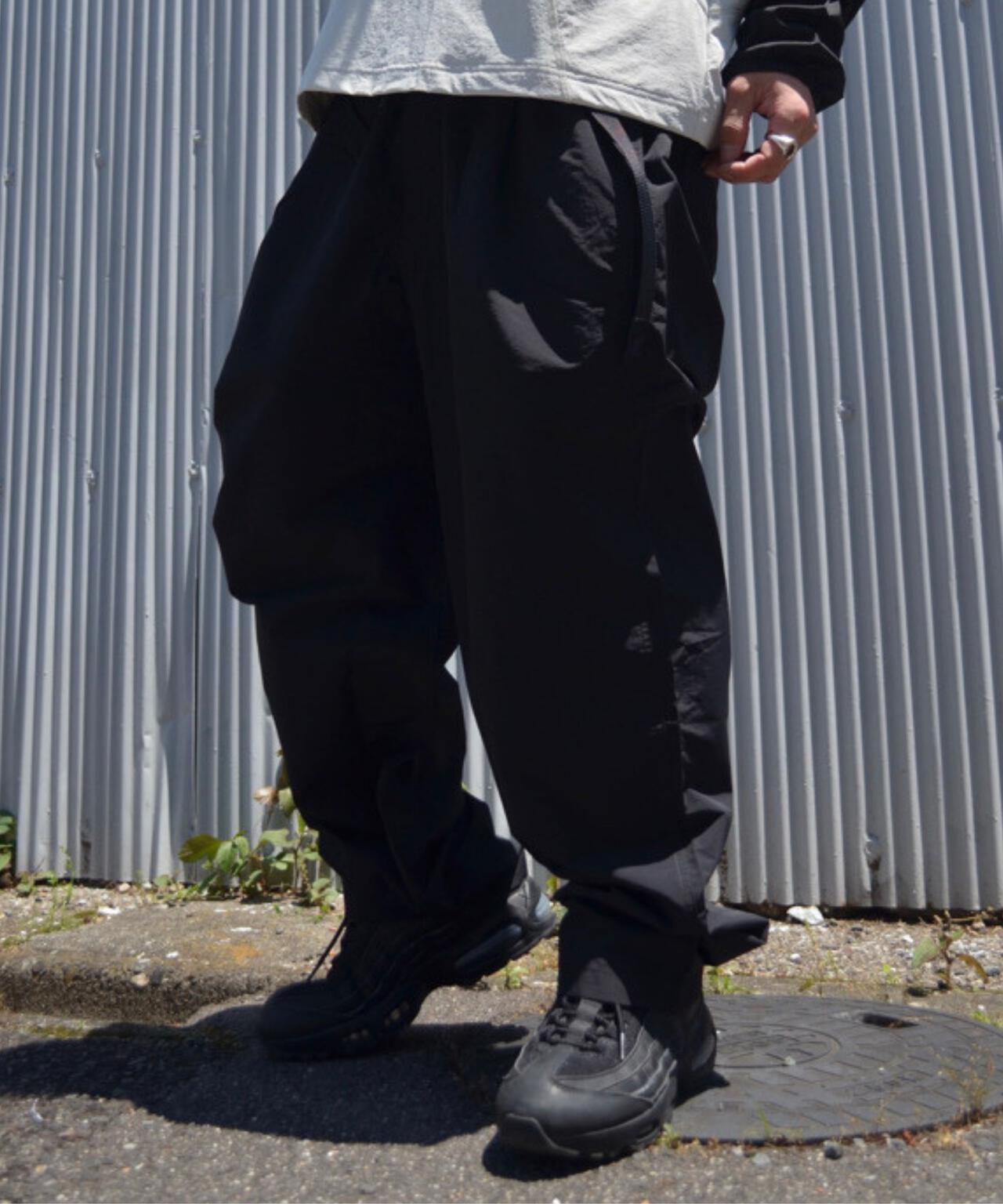 Gramicci/グラミチ 別注NYLON TUCK PANTS 別注ナイロンタックパンツ