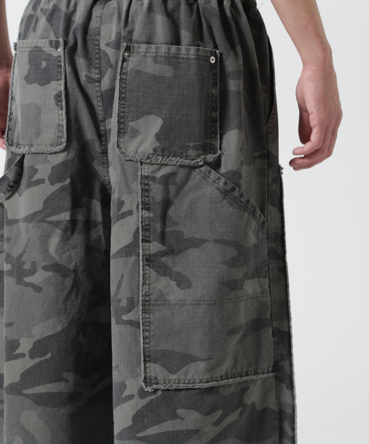 B omnivore/ビーオムニボー W KNEE SHORTS RIP STOP ダブルニー