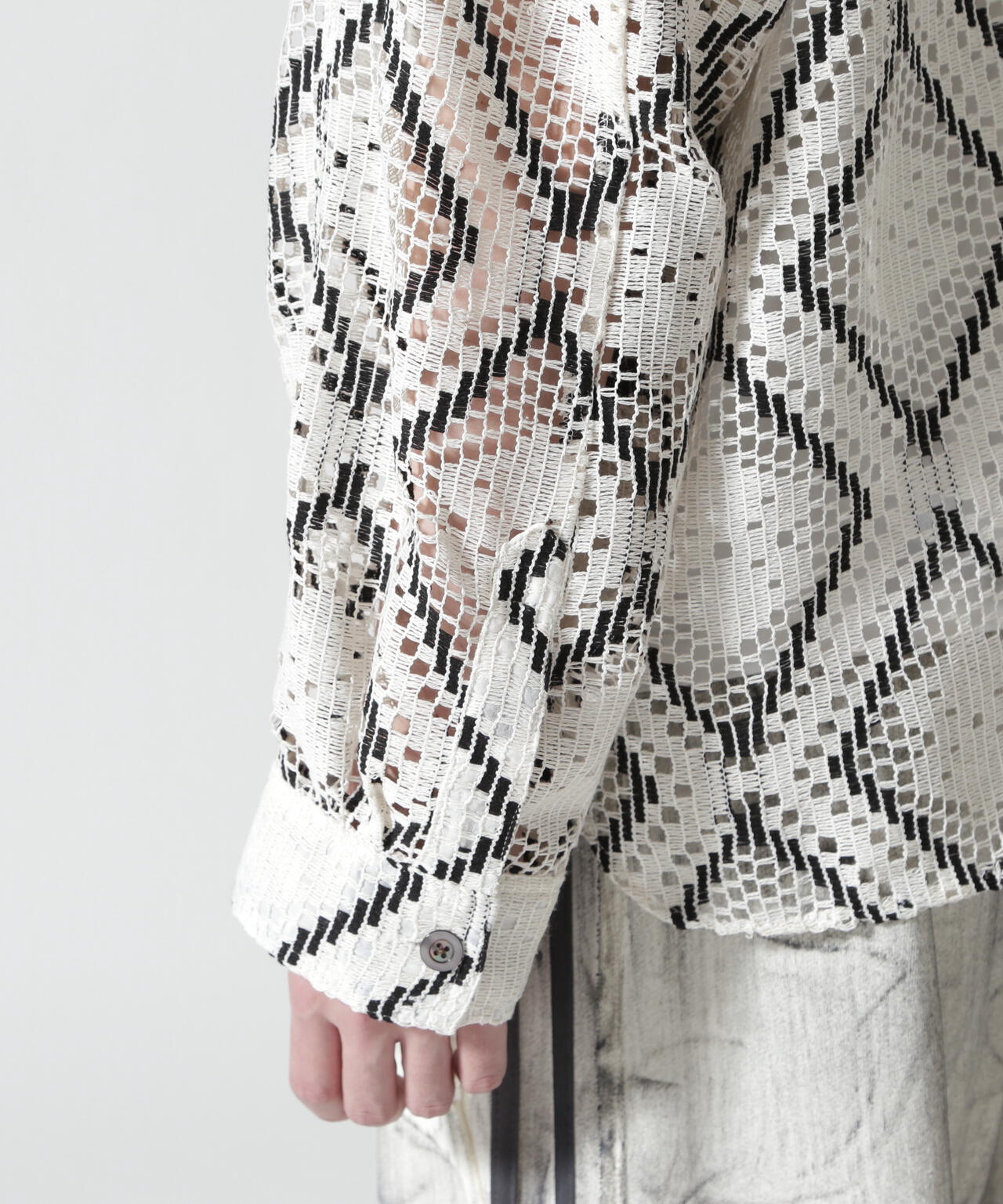 177cm B:81 W:72 H:88 着用サイズ：L