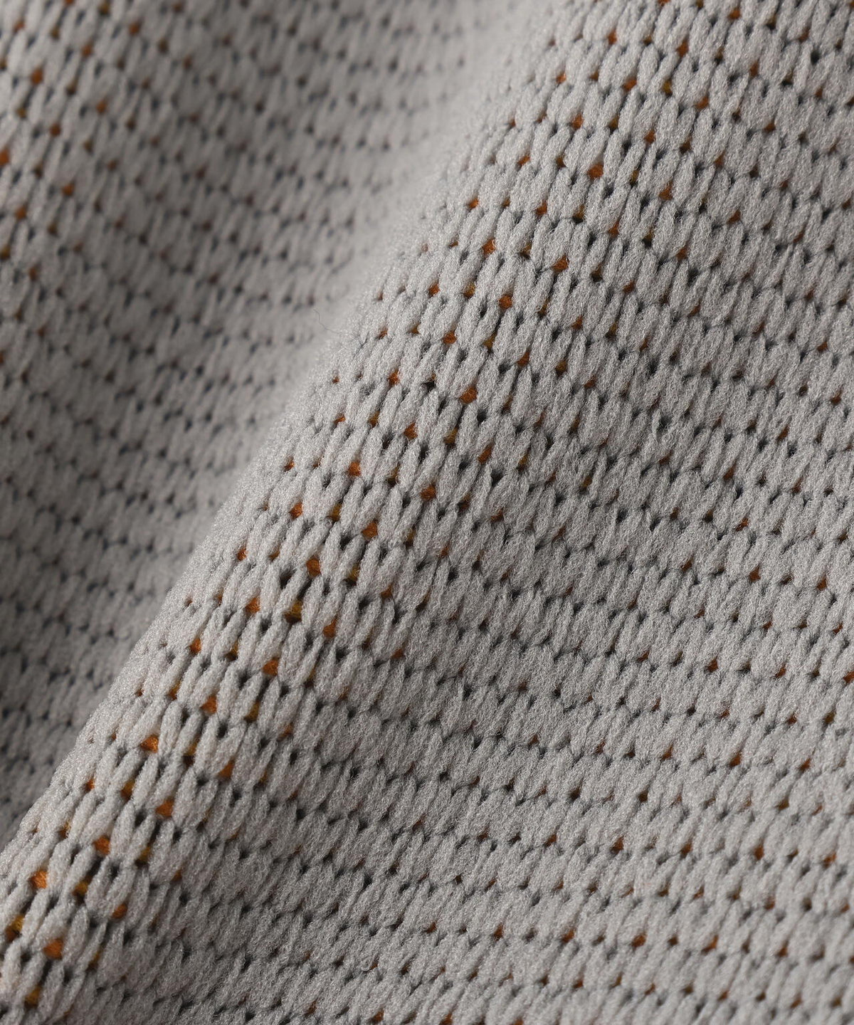 B omnivore/ビーオムニボー　FOX KNIT TOP