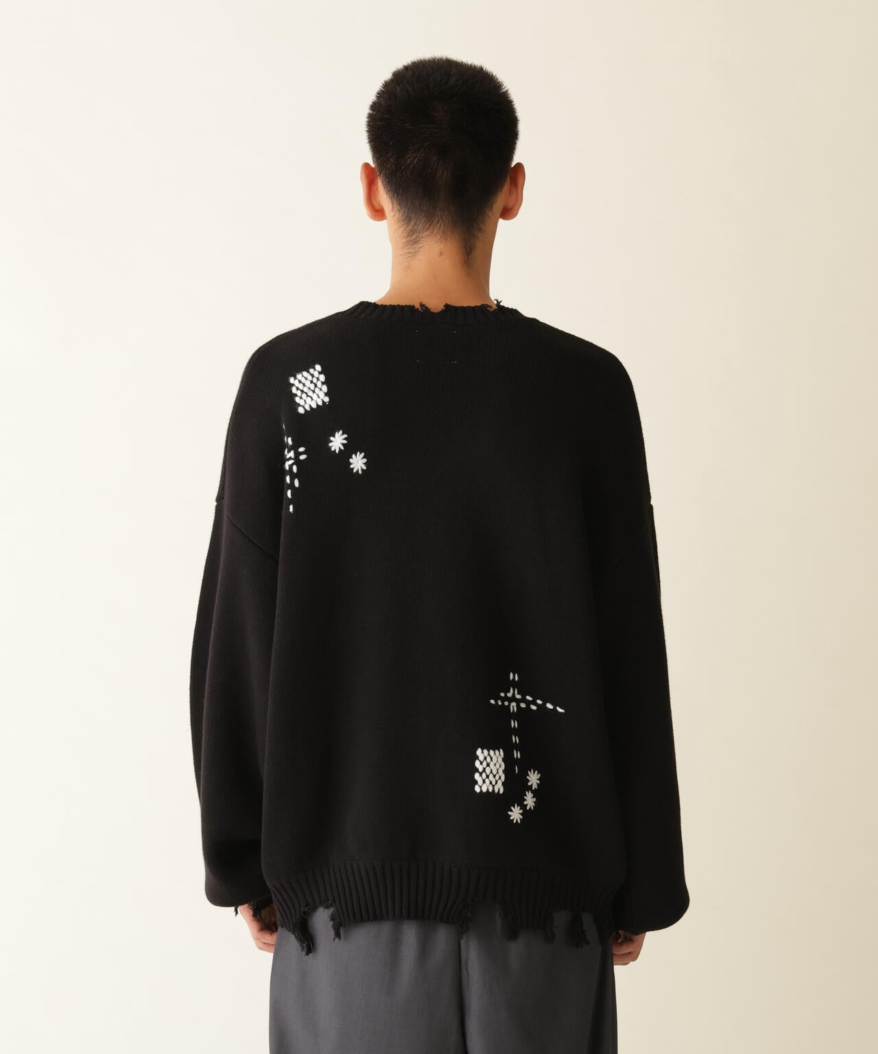 B omnivore/ビーオムニボー HAND STITCH CREWNECK KNIT ハンドステッチ