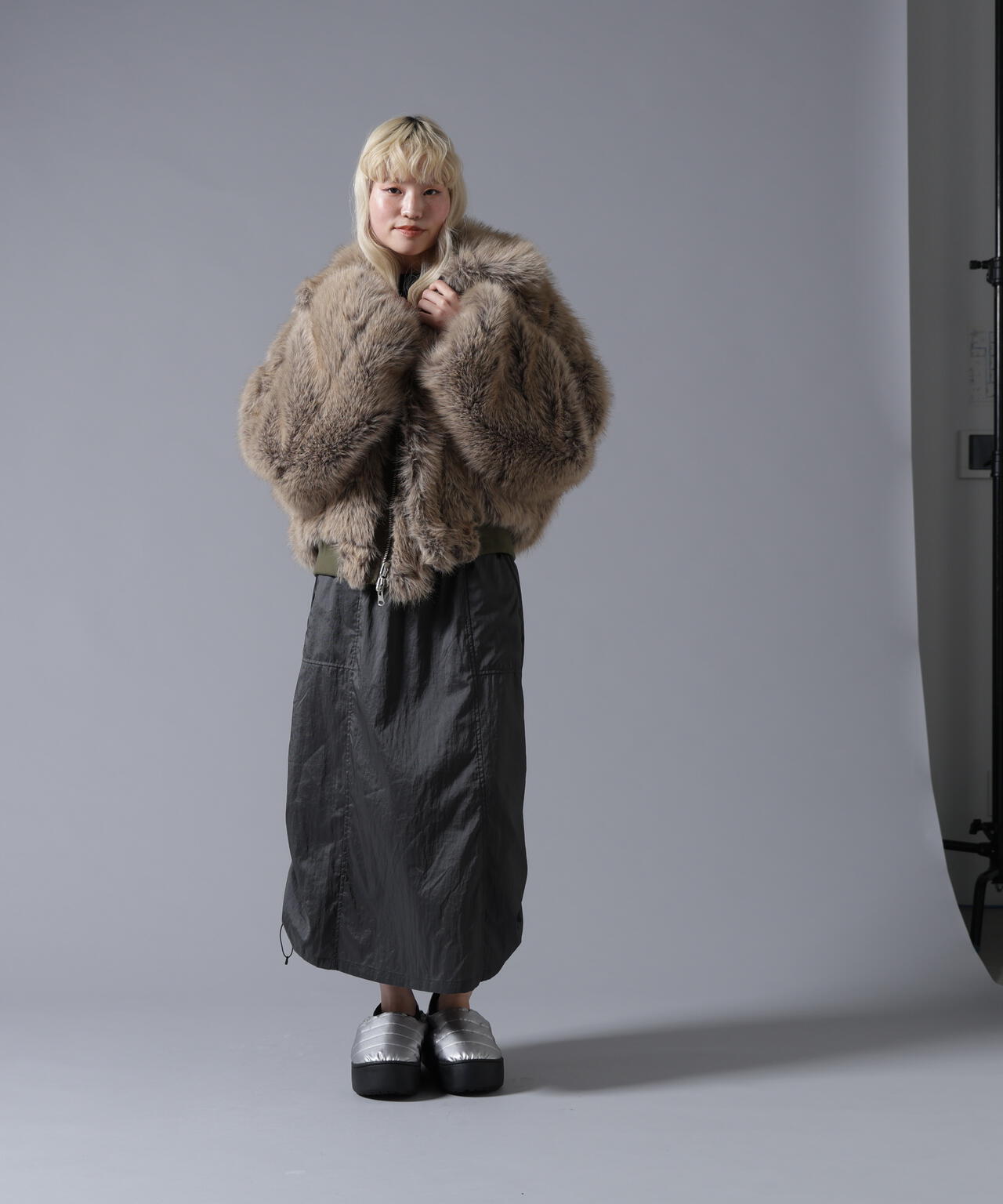 B omnivore/ビーオムニボー REVERSIBLE FUR NYLON BLOUSON