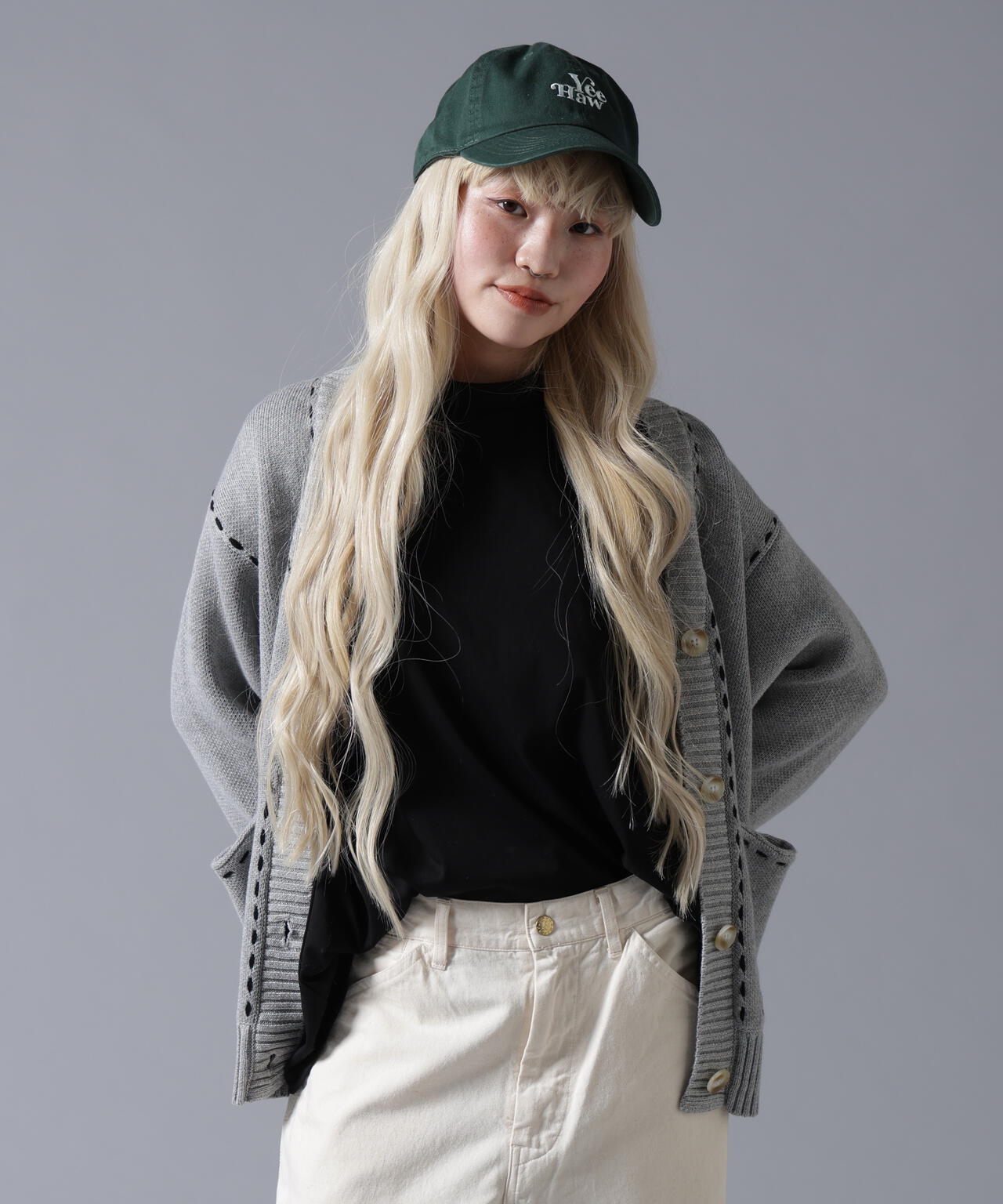 B omnivore/ビーオムニボー　STITCH KNIT CARDIGAN