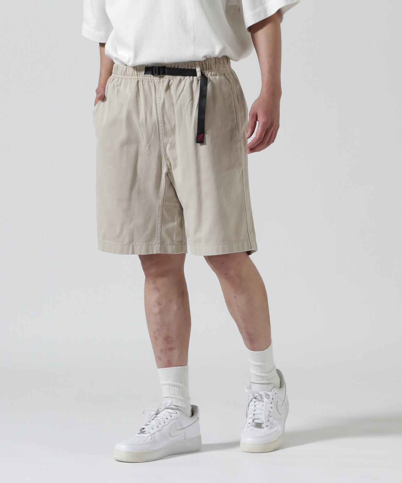 Height 178  Chest 92  Waist 76  hips 95  Shoes 27.0 着用サイズ：L
