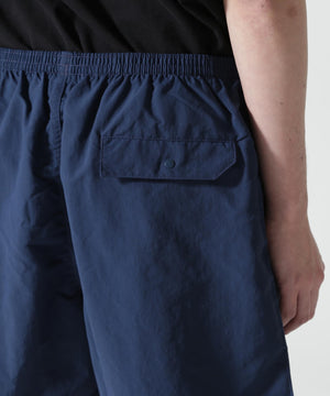 177cm B:81 W:72 H:88 着用サイズ：L